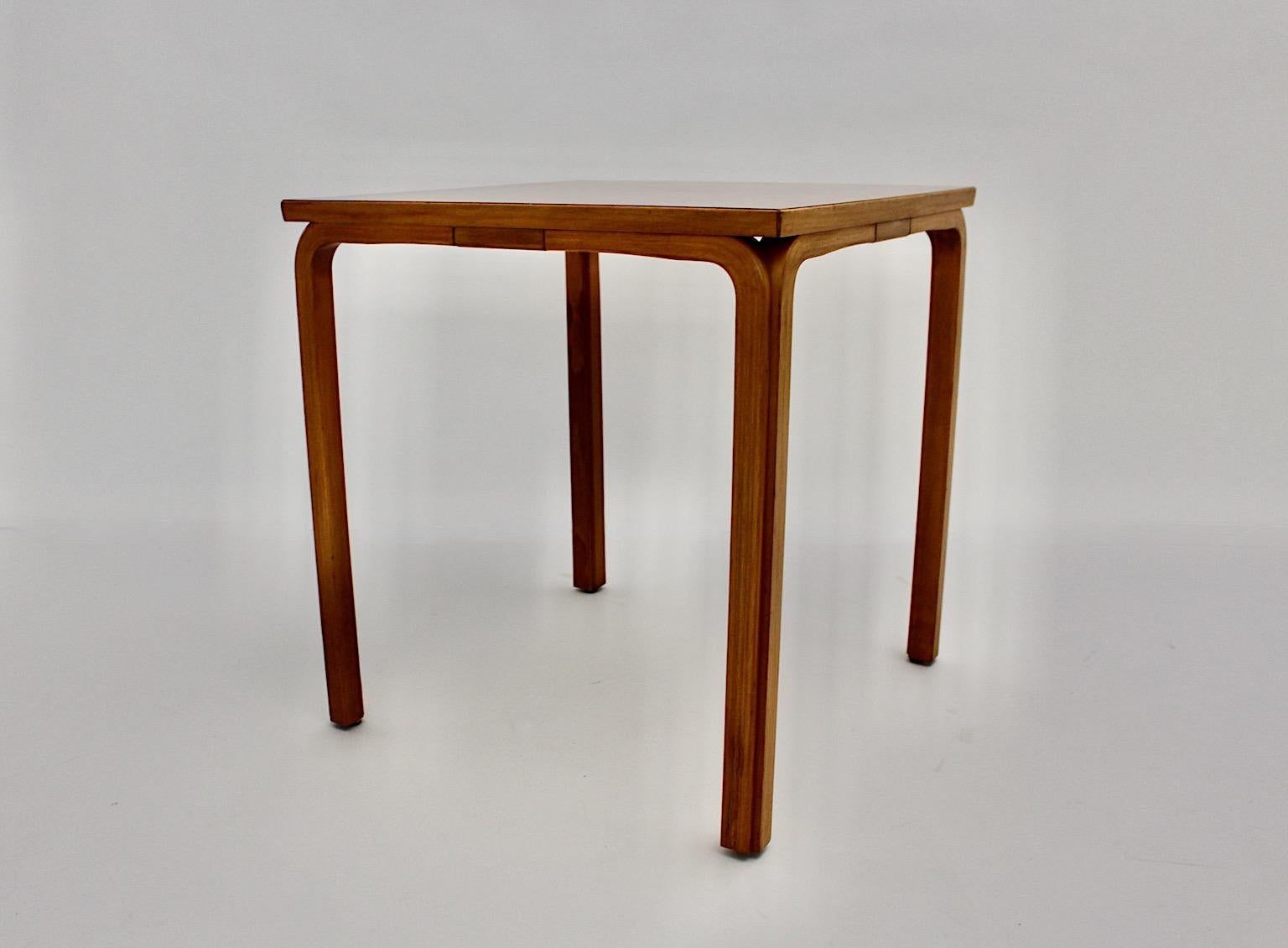 Alvar Aalto Scandinavian Modern Vintage Y Legs Dining Table Side Table c 1946 For Sale 3