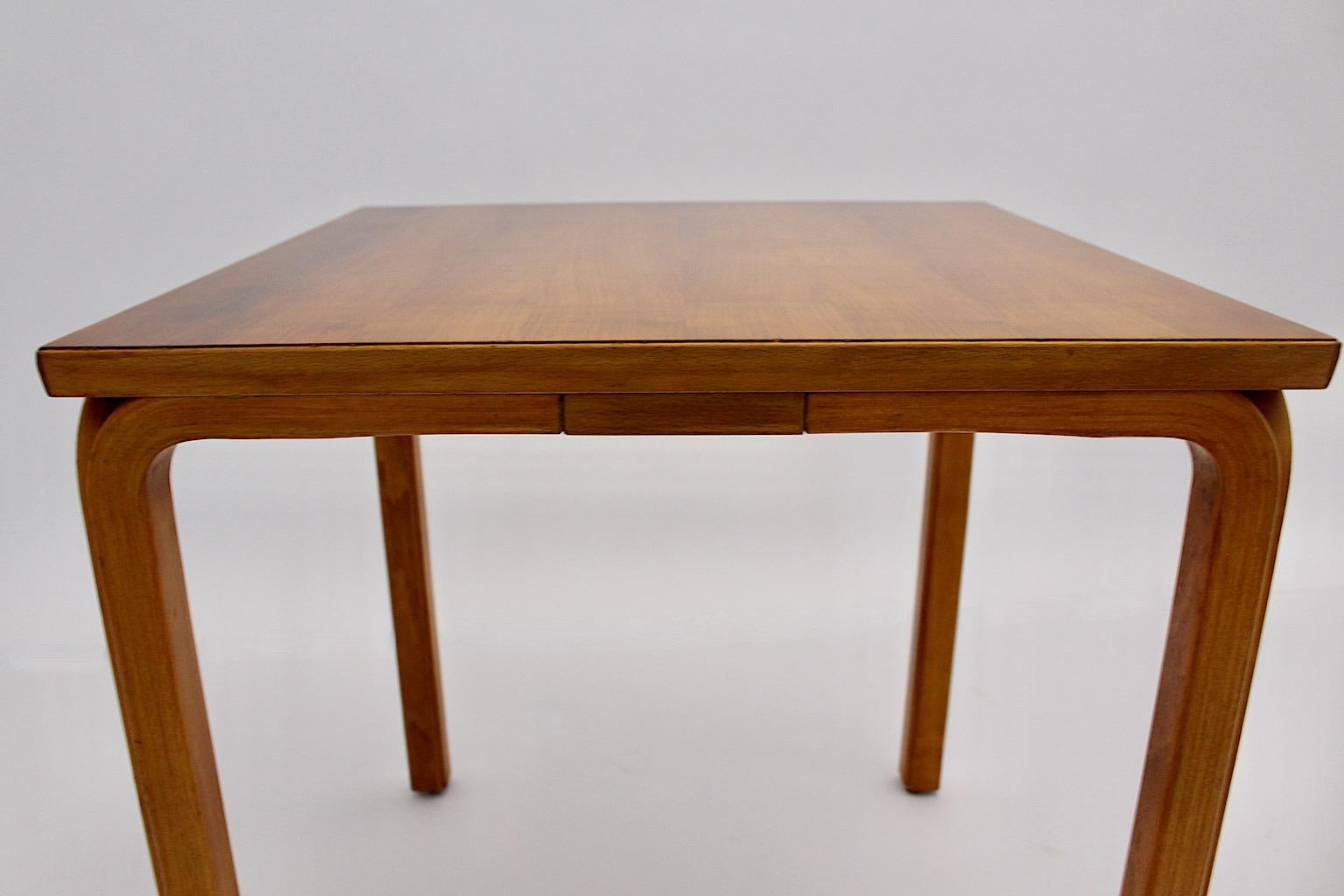 Alvar Aalto Scandinavian Modern Vintage Y Legs Dining Table Side Table c 1946 For Sale 4