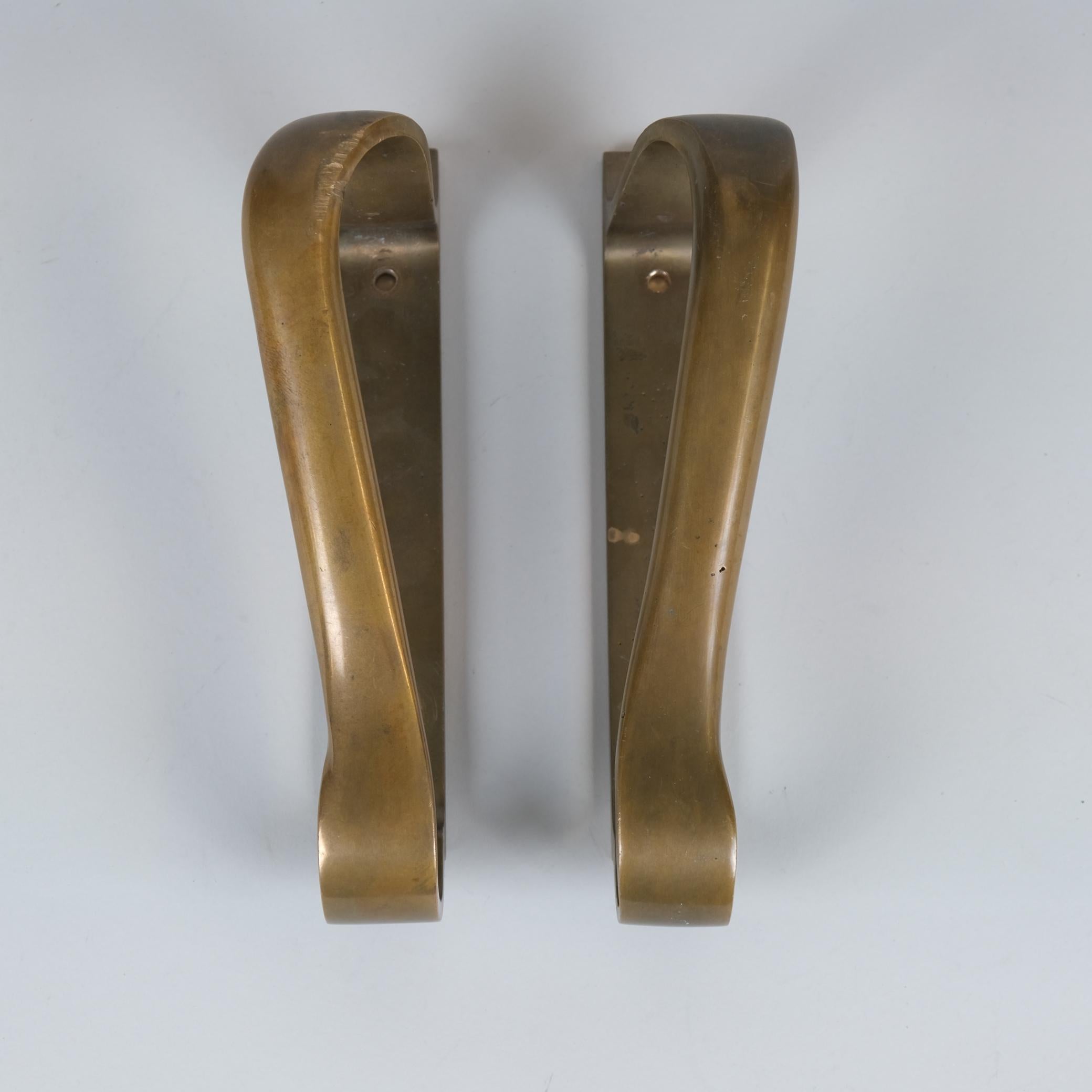 Mid-20th Century Alvar Aalto Sculptural Door Handles/Pulls in Cast Bronze, Valaistustyö 1950s For Sale