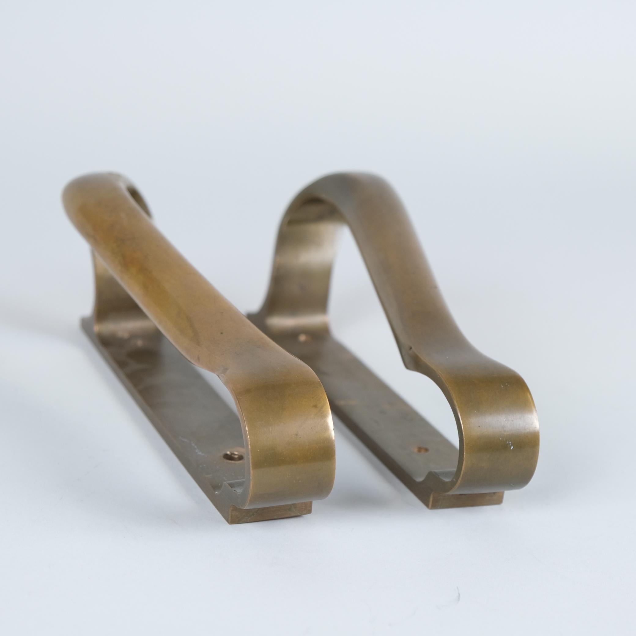 Alvar Aalto Sculptural Door Handles/Pulls in Cast Bronze, Valaistustyö 1950s For Sale 2