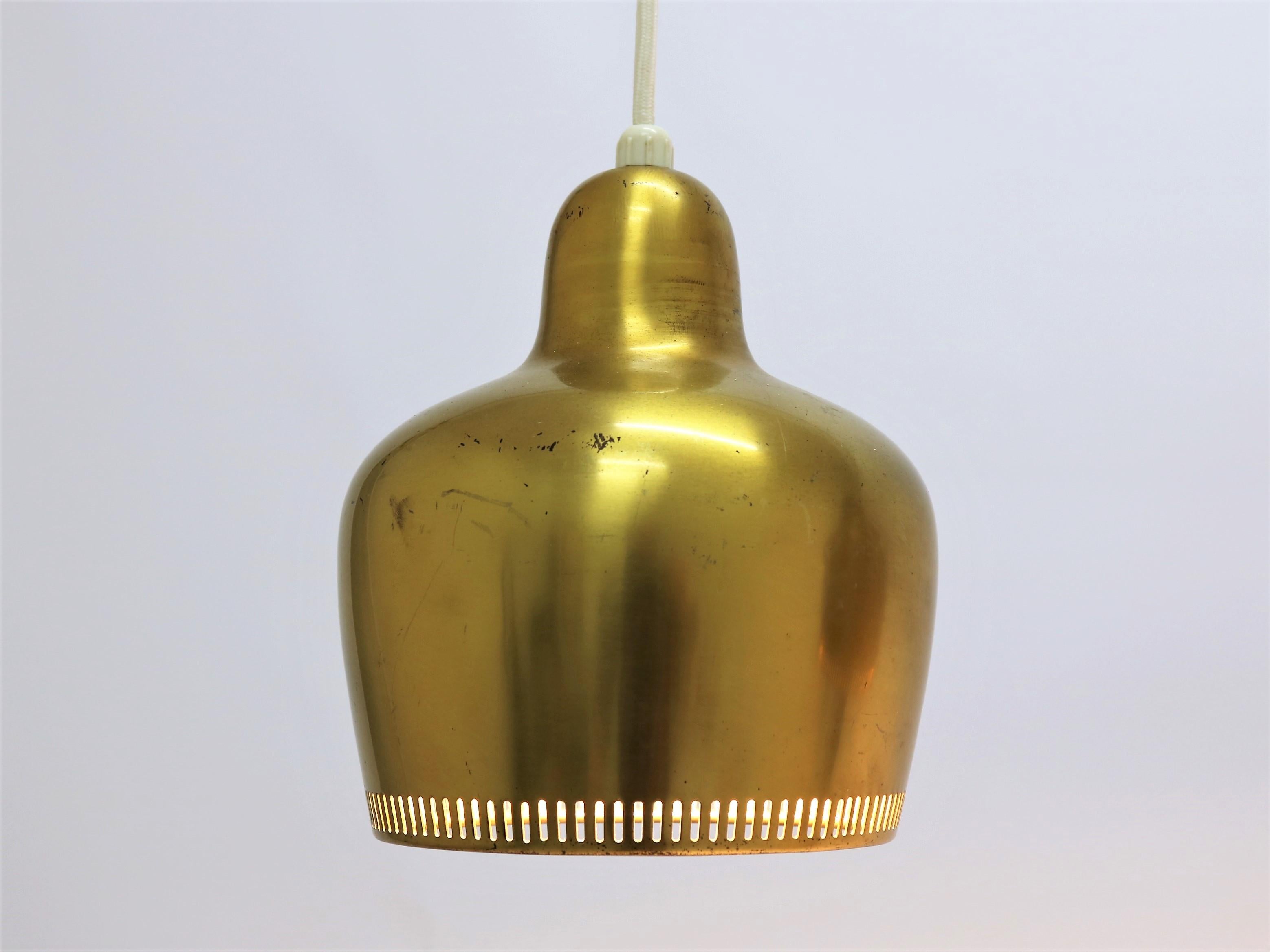 Mid-20th Century Alvar Aalto Set of 4 Aaltopendants 'Model 16531' for Louis Poulsen, 1960s