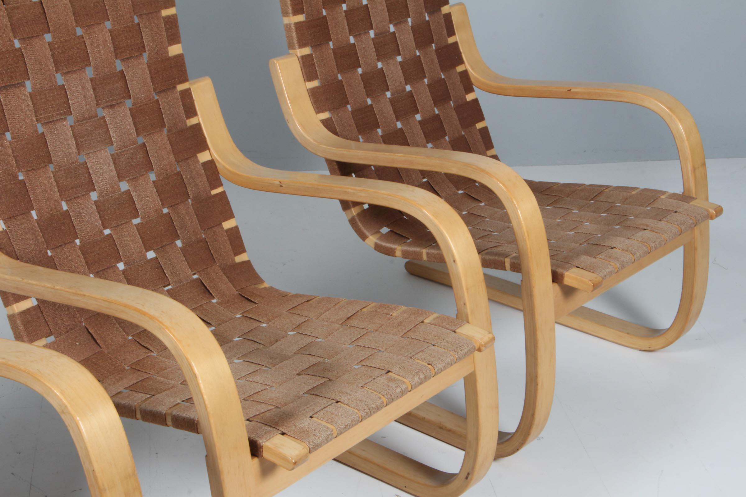 Alvar Aalto: Set aus  Sessel für Artek, um 1960, Sessel (Skandinavische Moderne) im Angebot