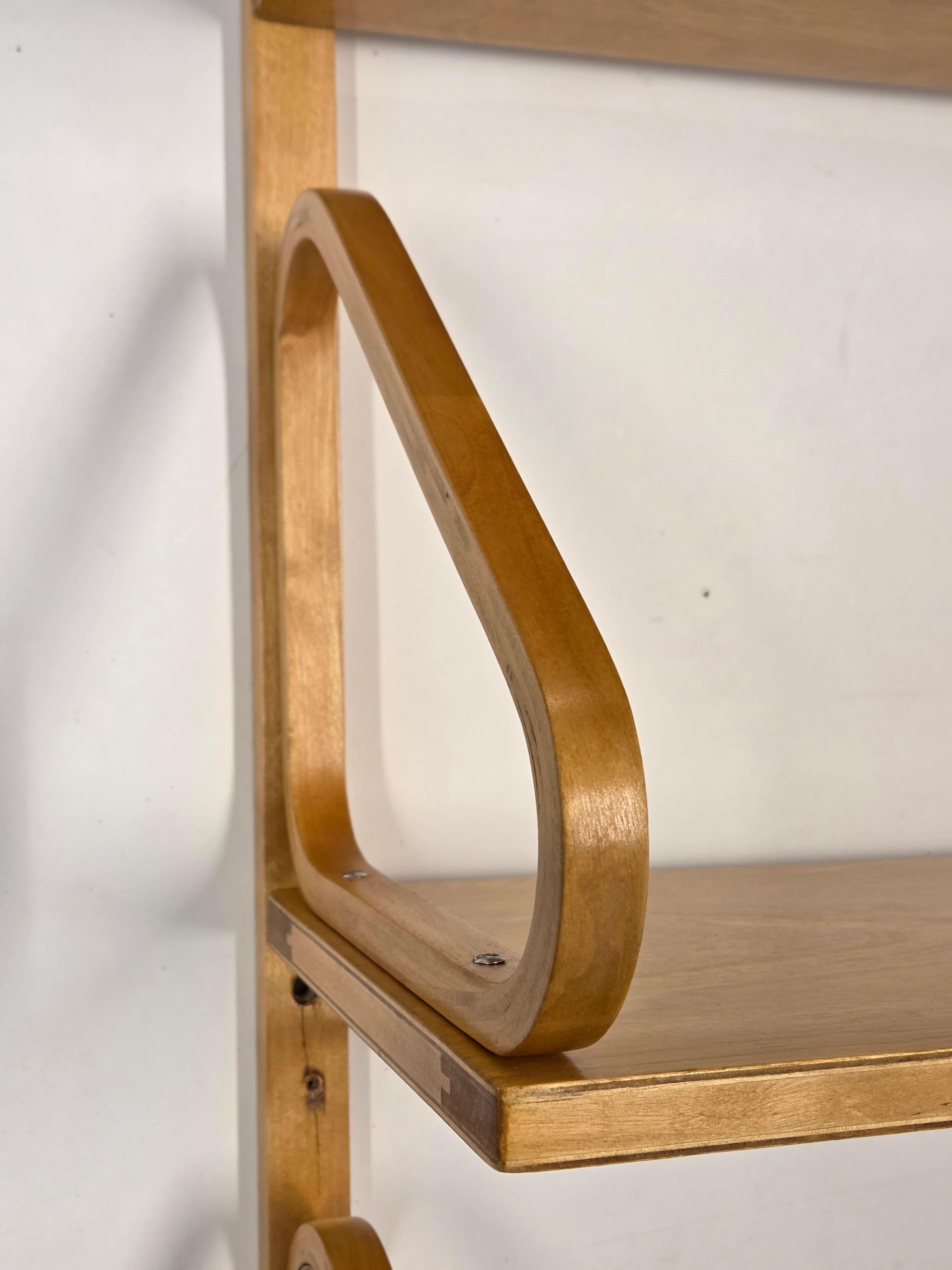 Estantería Alvar Aalto Modelo 112B-3 de Artek Años 60 en Bueno estado para la venta en Espoo, FI