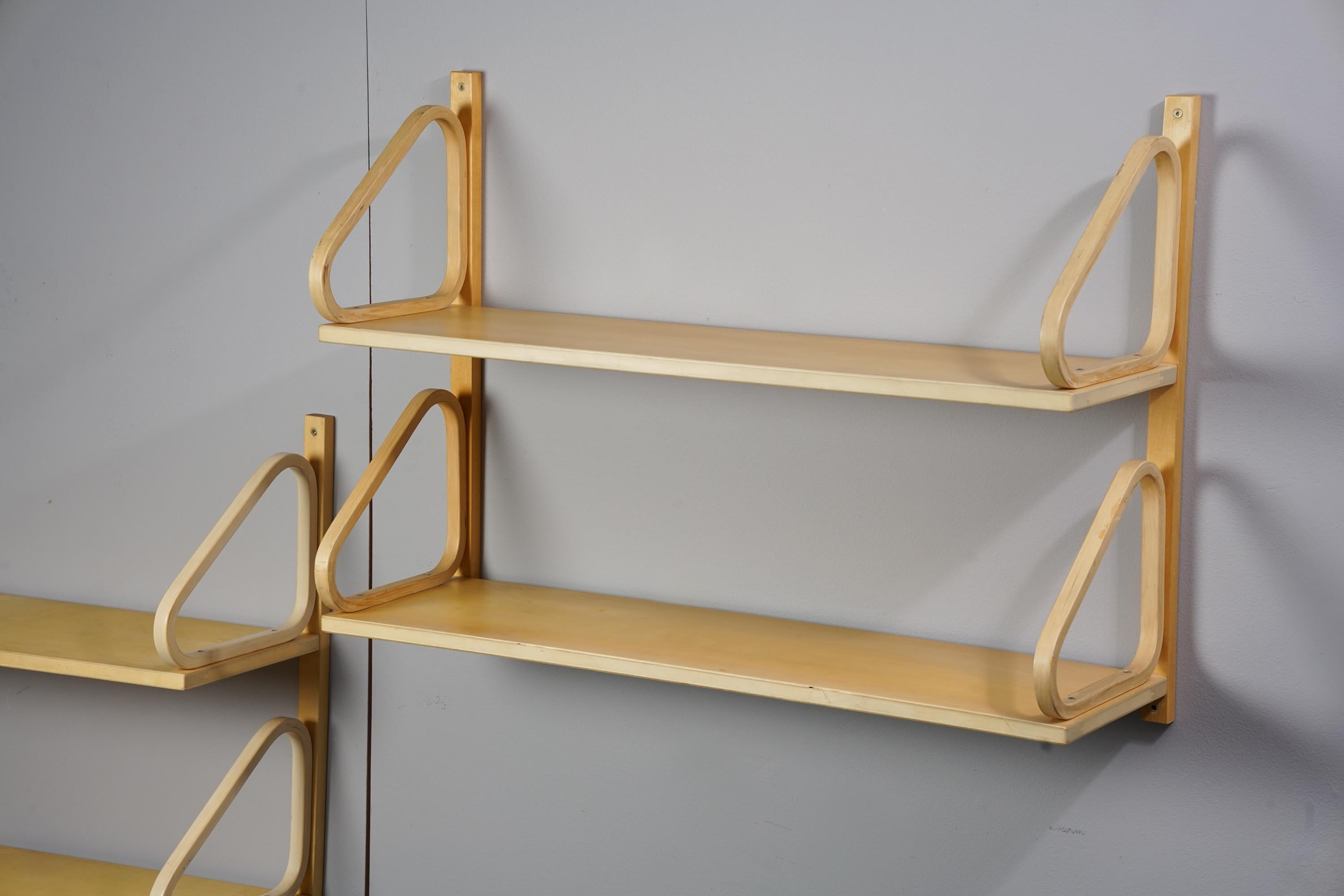 Scandinavian Modern Alvar Aalto Shelve Model 112B-2 from the 1950s For Sale