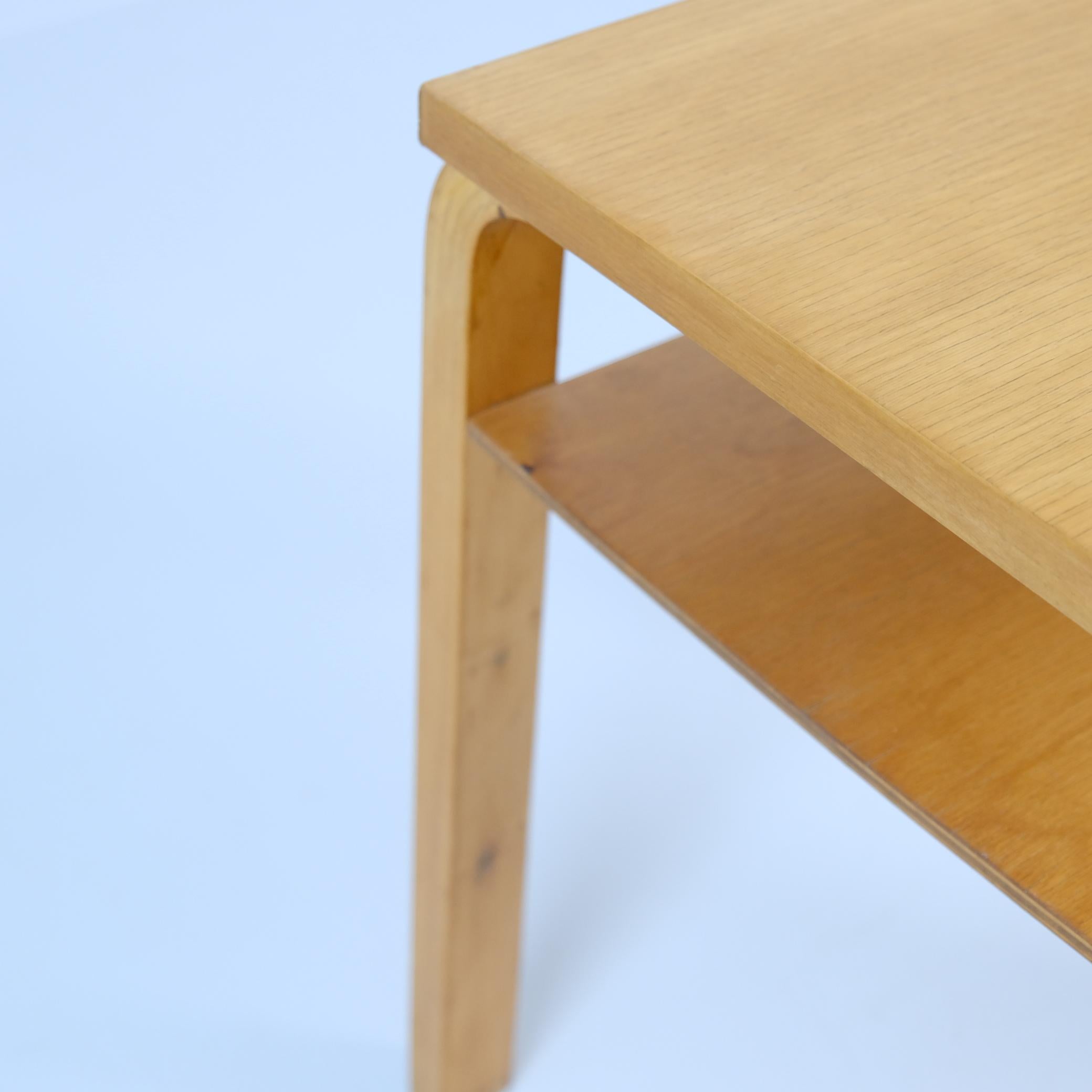Finnish Alvar Aalto Side / Newspaper Table Model A 86 in Birch for Artek, 1930s For Sale