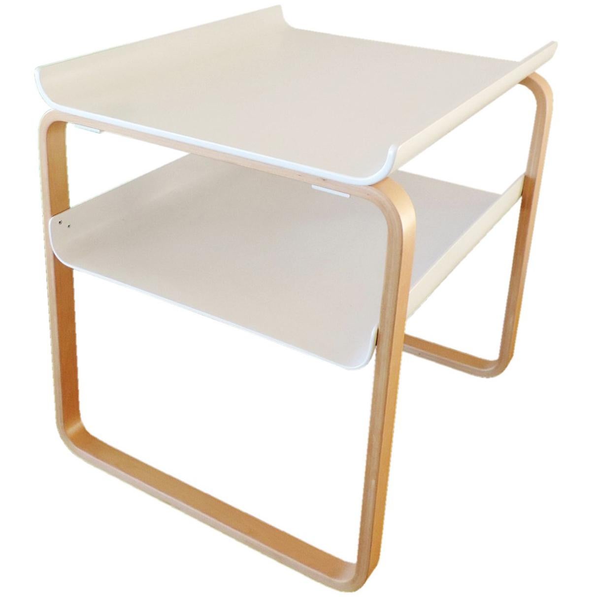 Alvar Aalto Side Table 915 Set For Sale