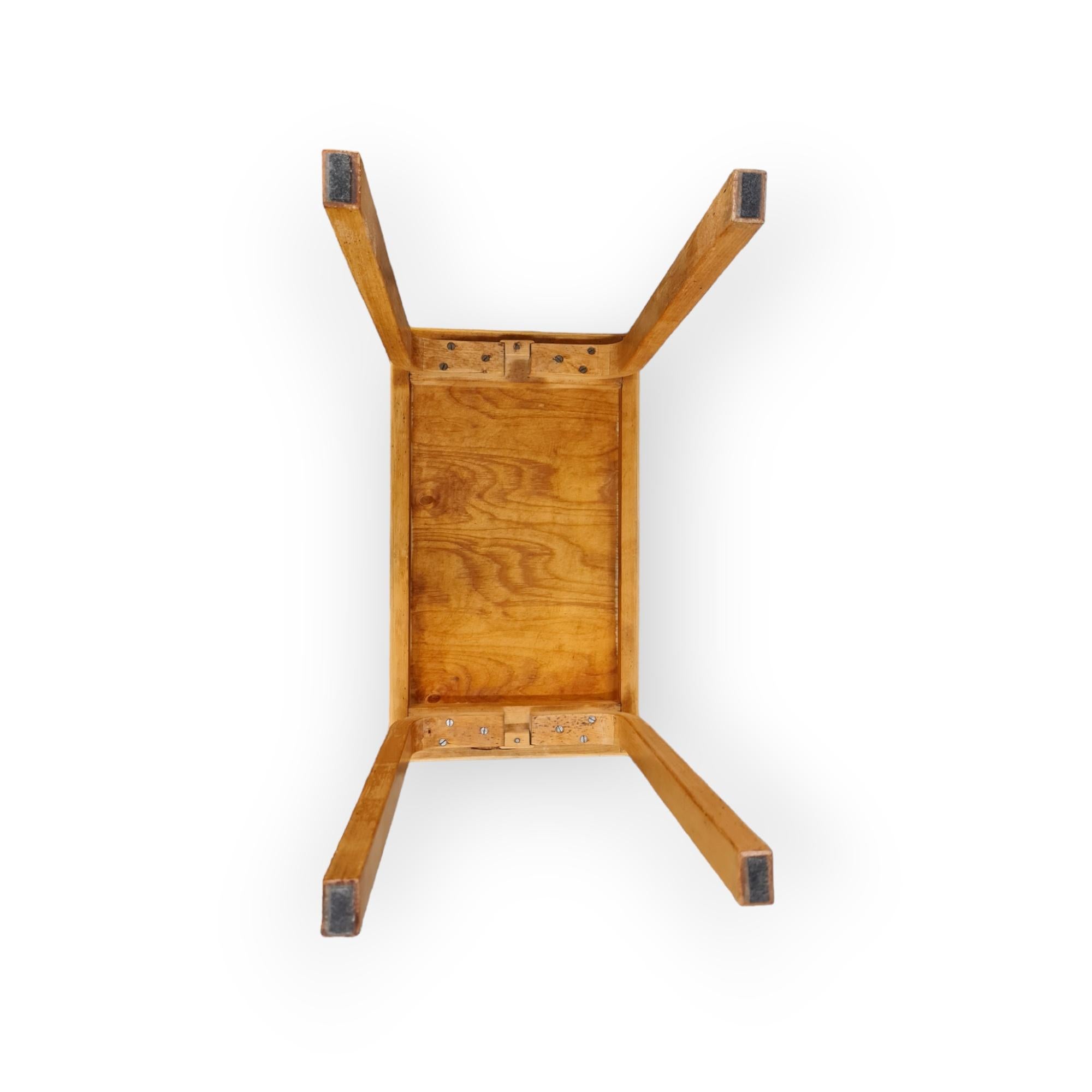 Mid-20th Century Alvar aalto Side Table Model 86 for Artek, 1930s For Sale