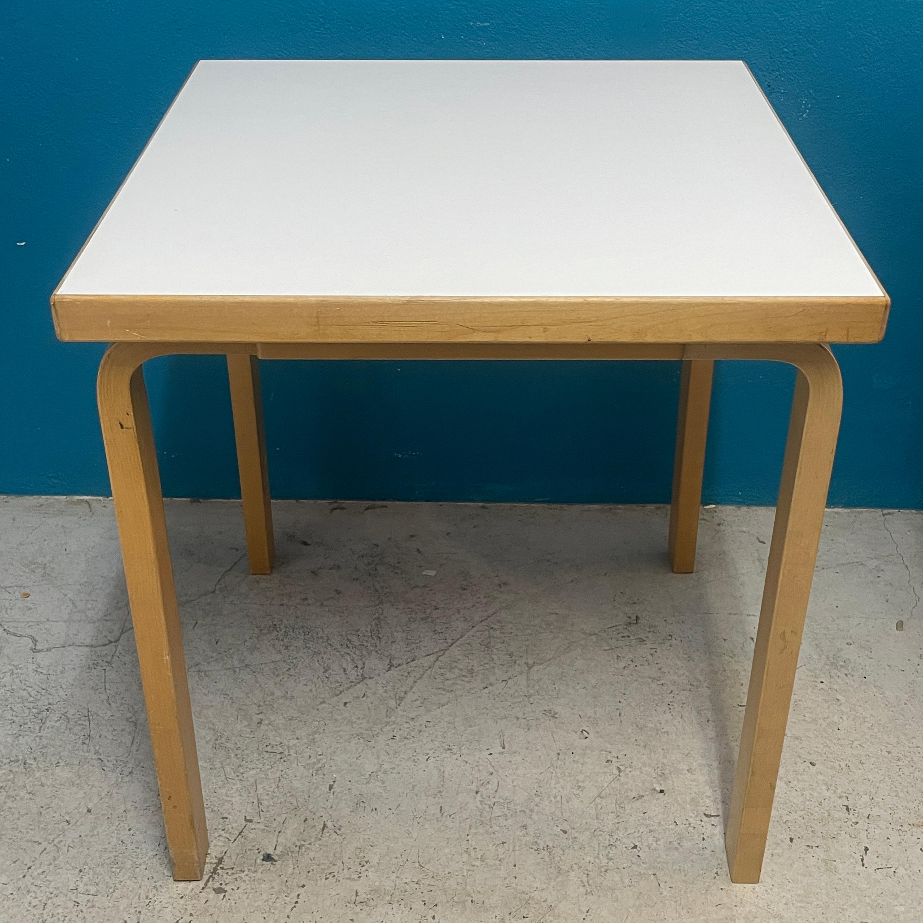 Alvar Aalto Square-Shaped Small L-Leg Dining table for Artek Finland 2