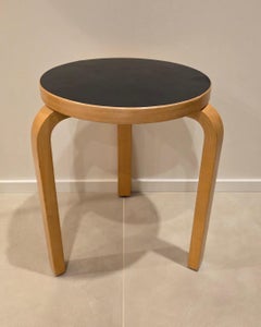 Alvar Aalto Stool 60 Black Linoleum