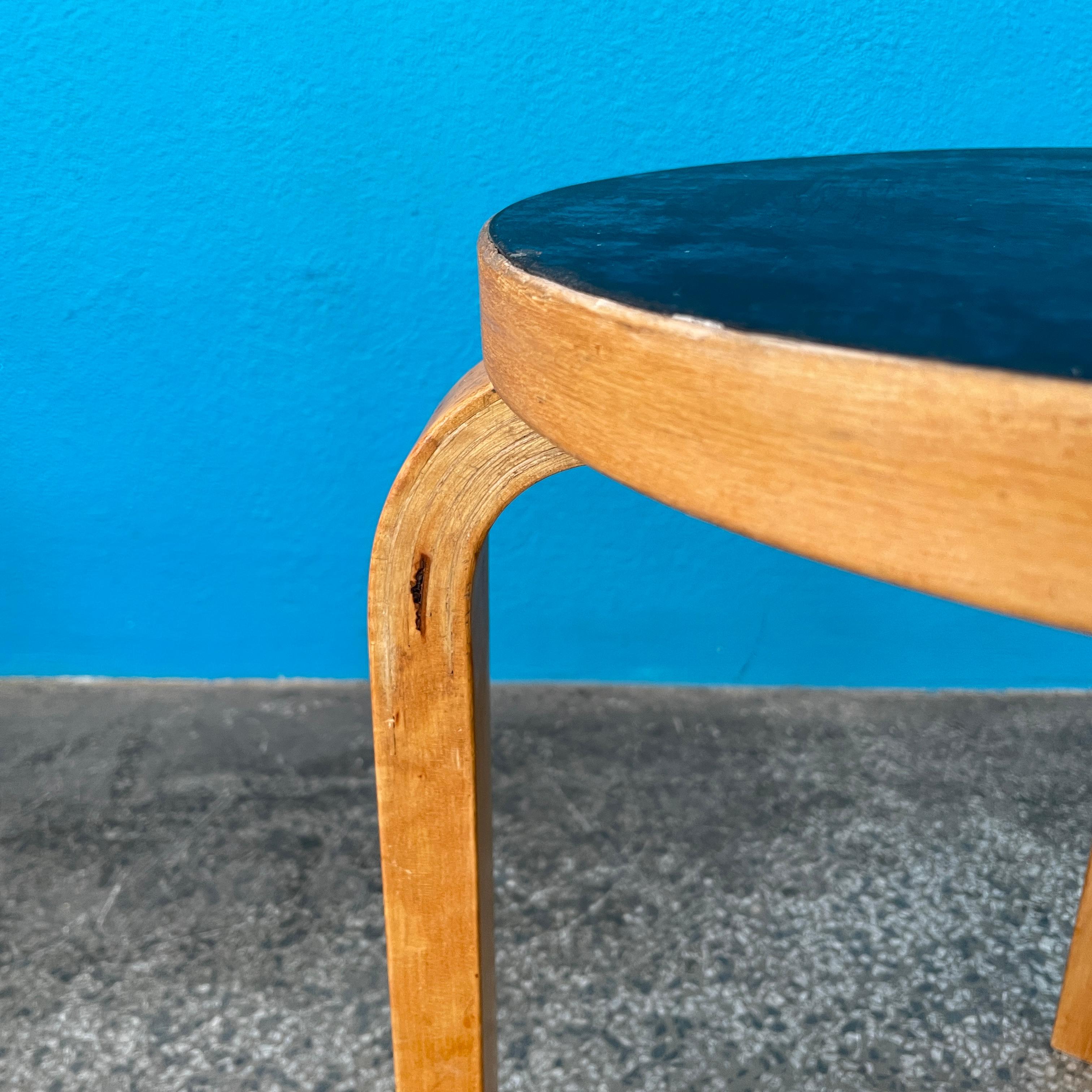 Alvar Aalto Stool 60, Black Linoleum Top, 1950's, Artek Finland 2