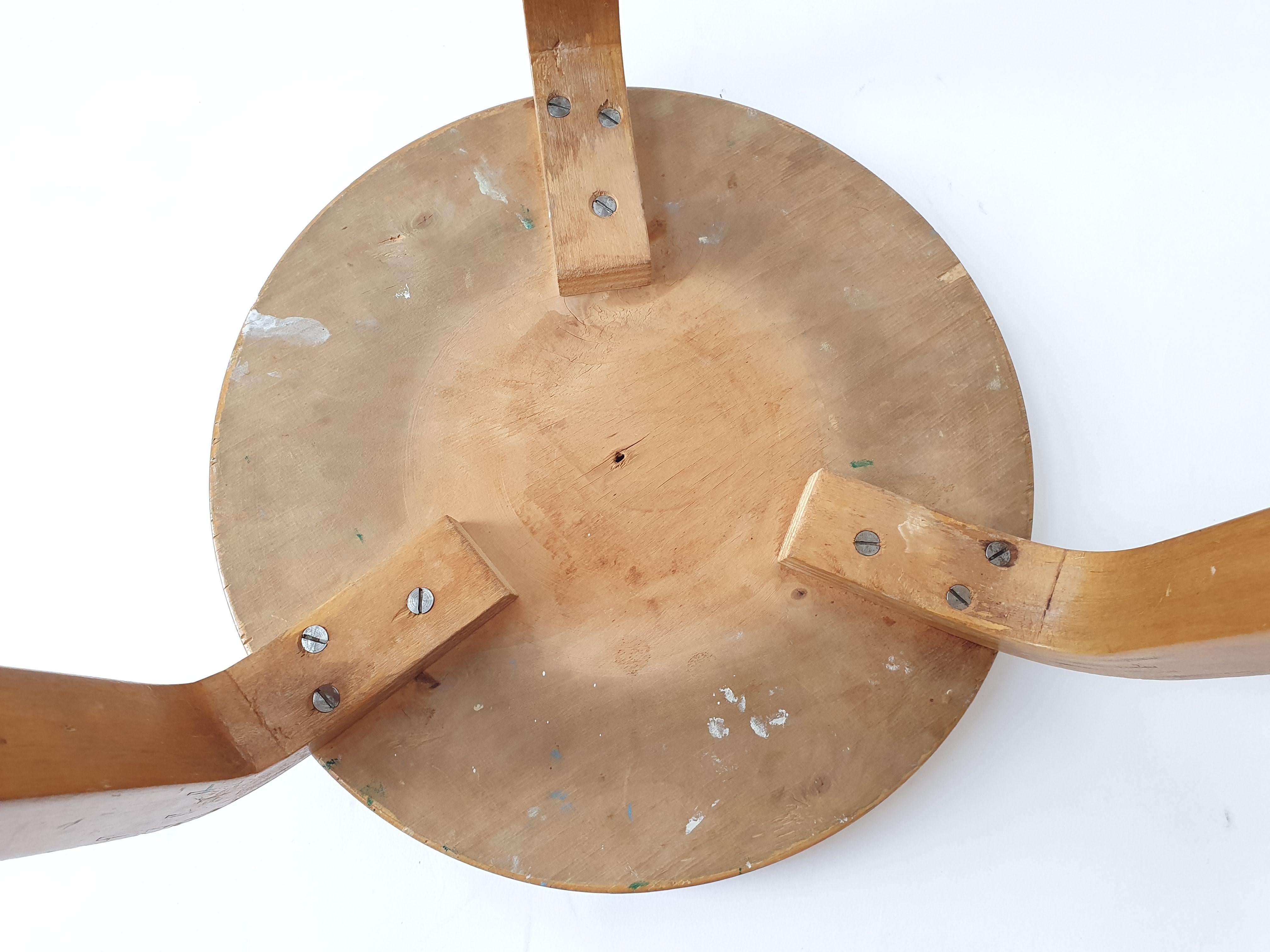 Alvar Aalto Taburete 60 de Artek en los años 1940-50 en venta 4