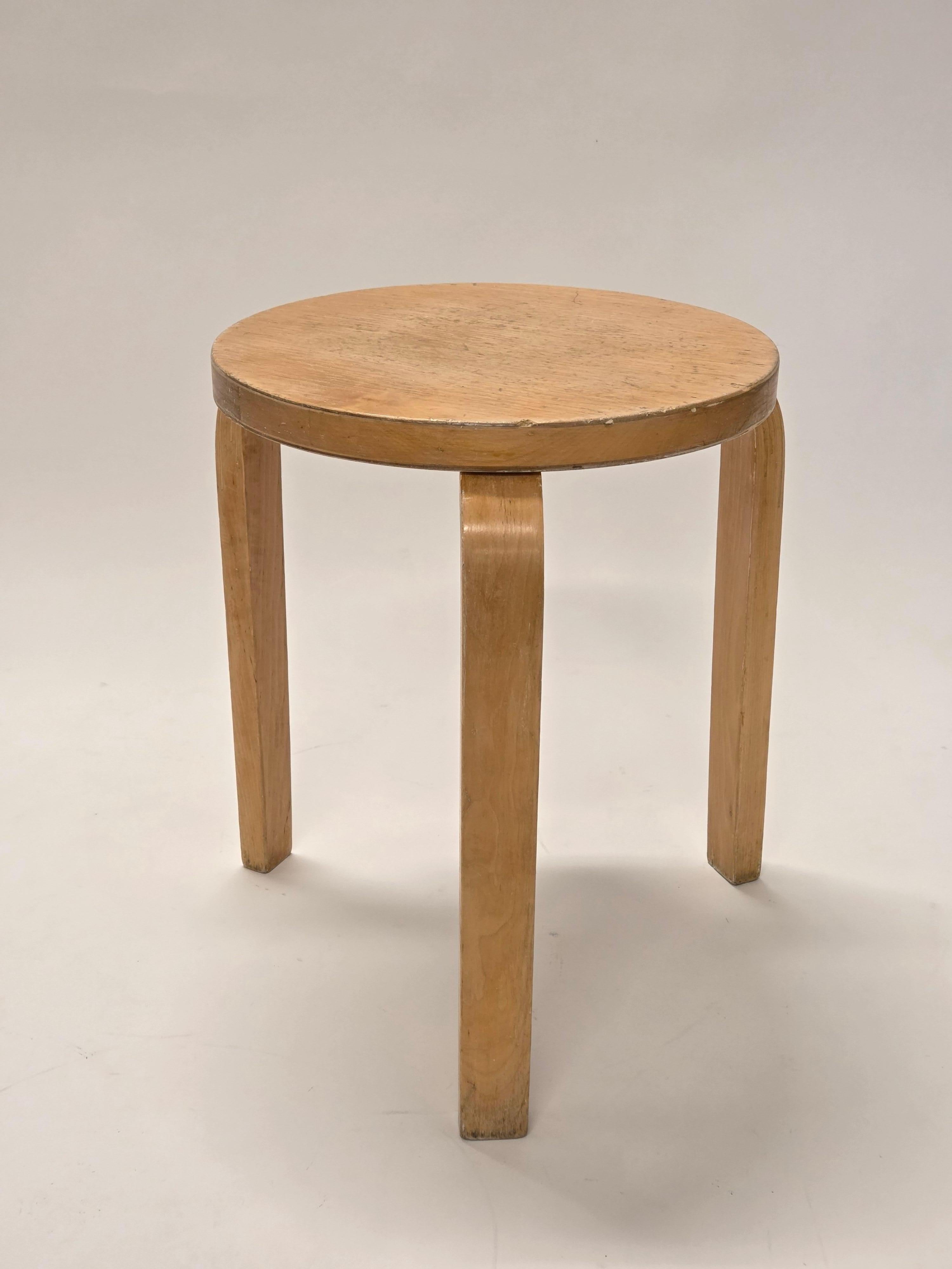 Artek 60 stool, designed by Alvar Aalto. In good used condition, and beautiful patina of age. The stool is from 1960s. It has finger-joints and slotted screws.

The Artek Stool 60, designed by Alvar Aalto in 1933, is one of the most iconic pieces of