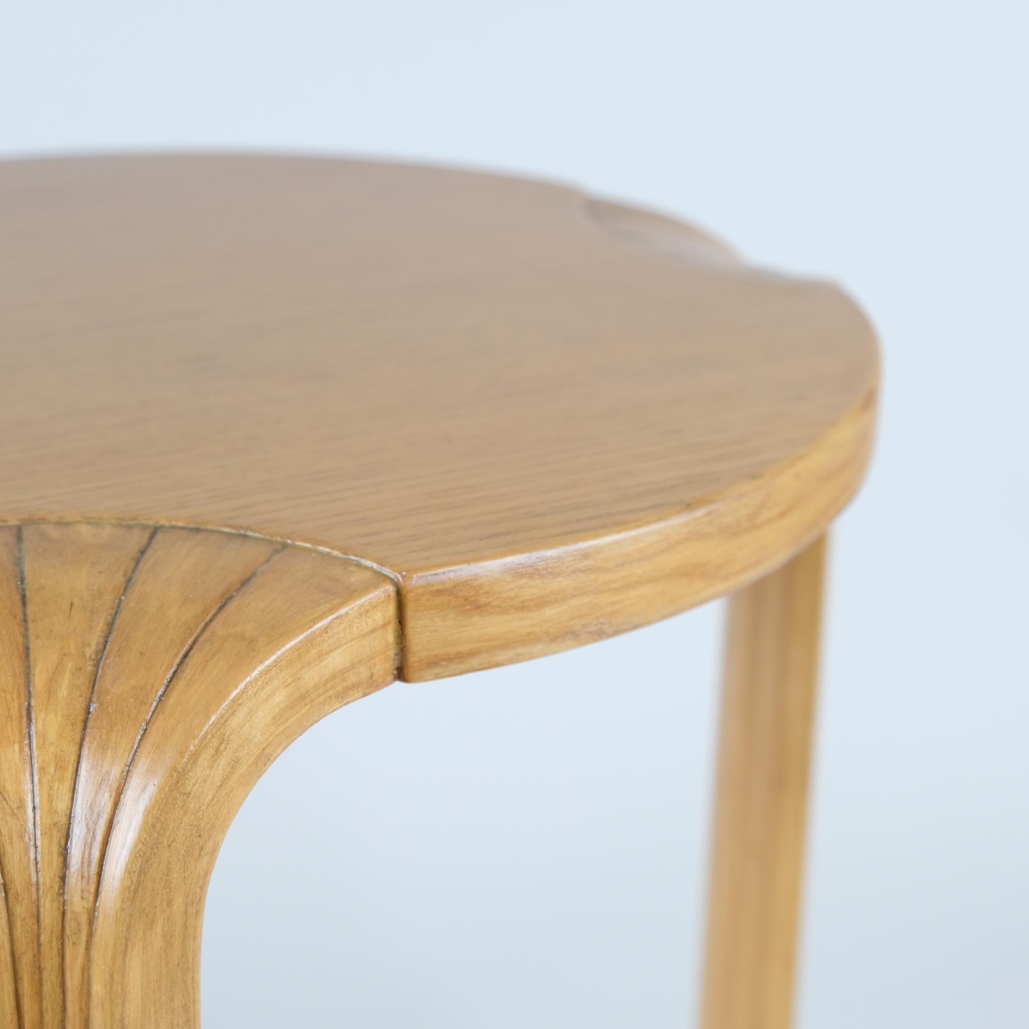 Mid-Century Modern Tabouret X600 