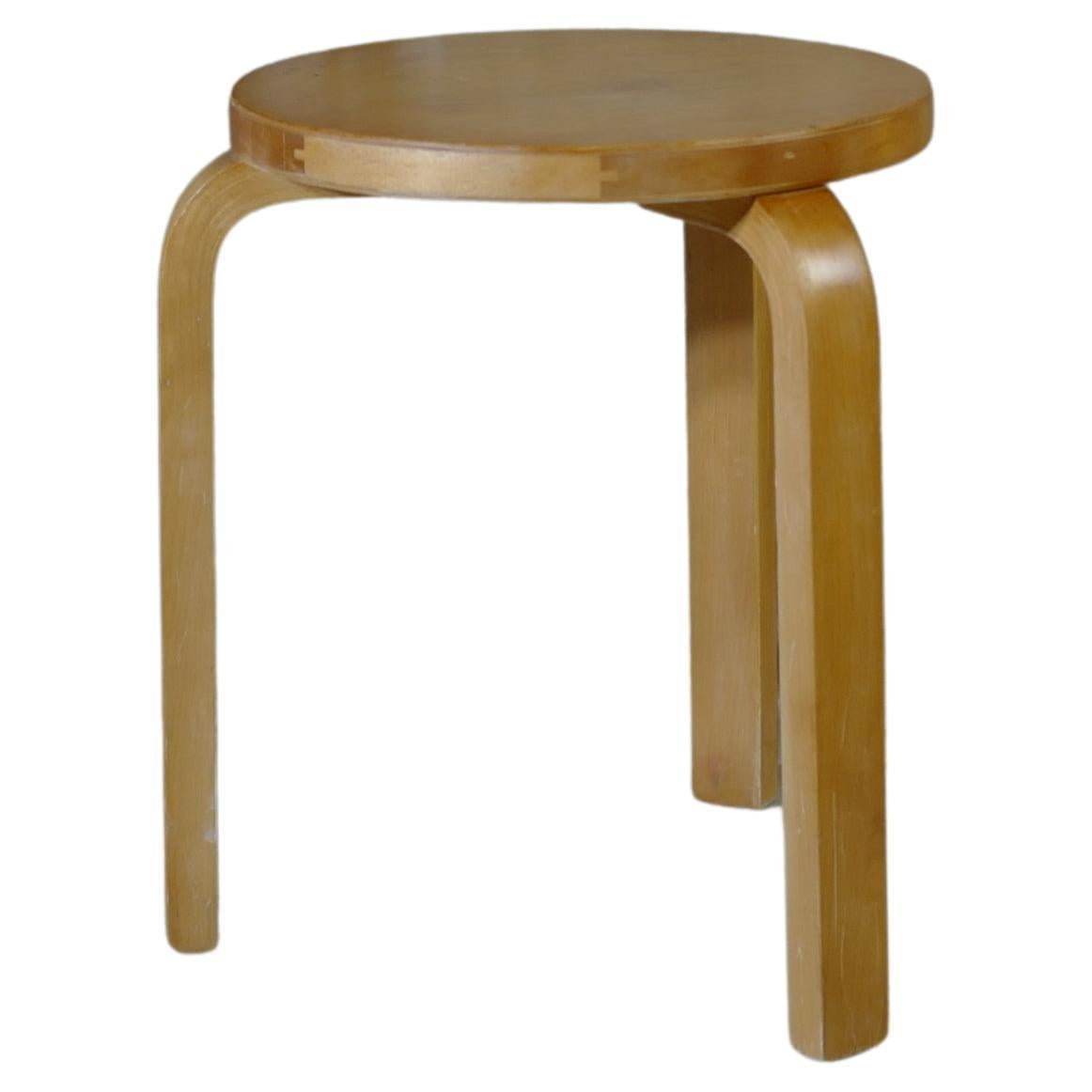 Tabouret alvar aalto 60 naturel des années 1950