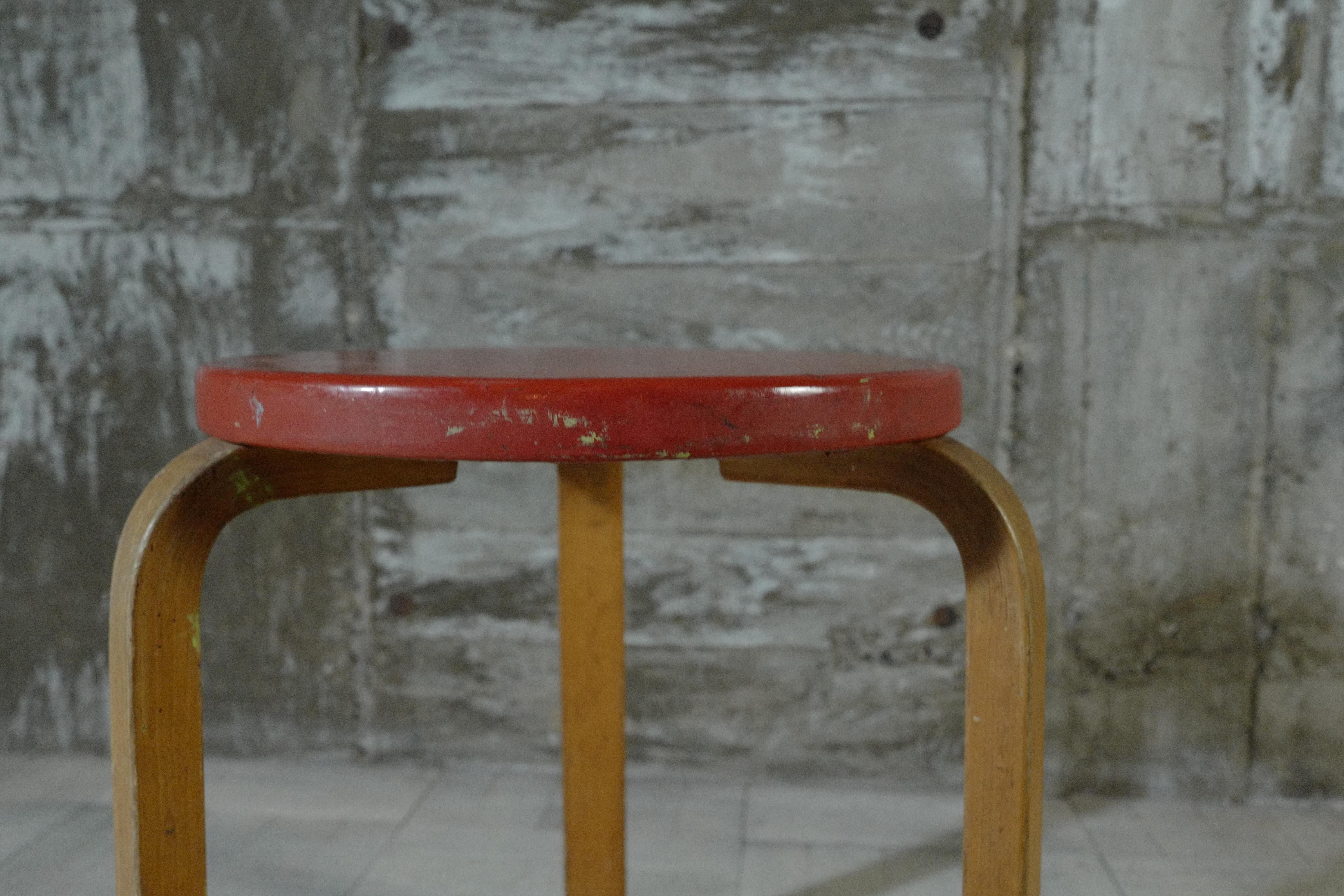 Mid-20th Century alvar aalto stool60 vinyl leather red 1950's For Sale