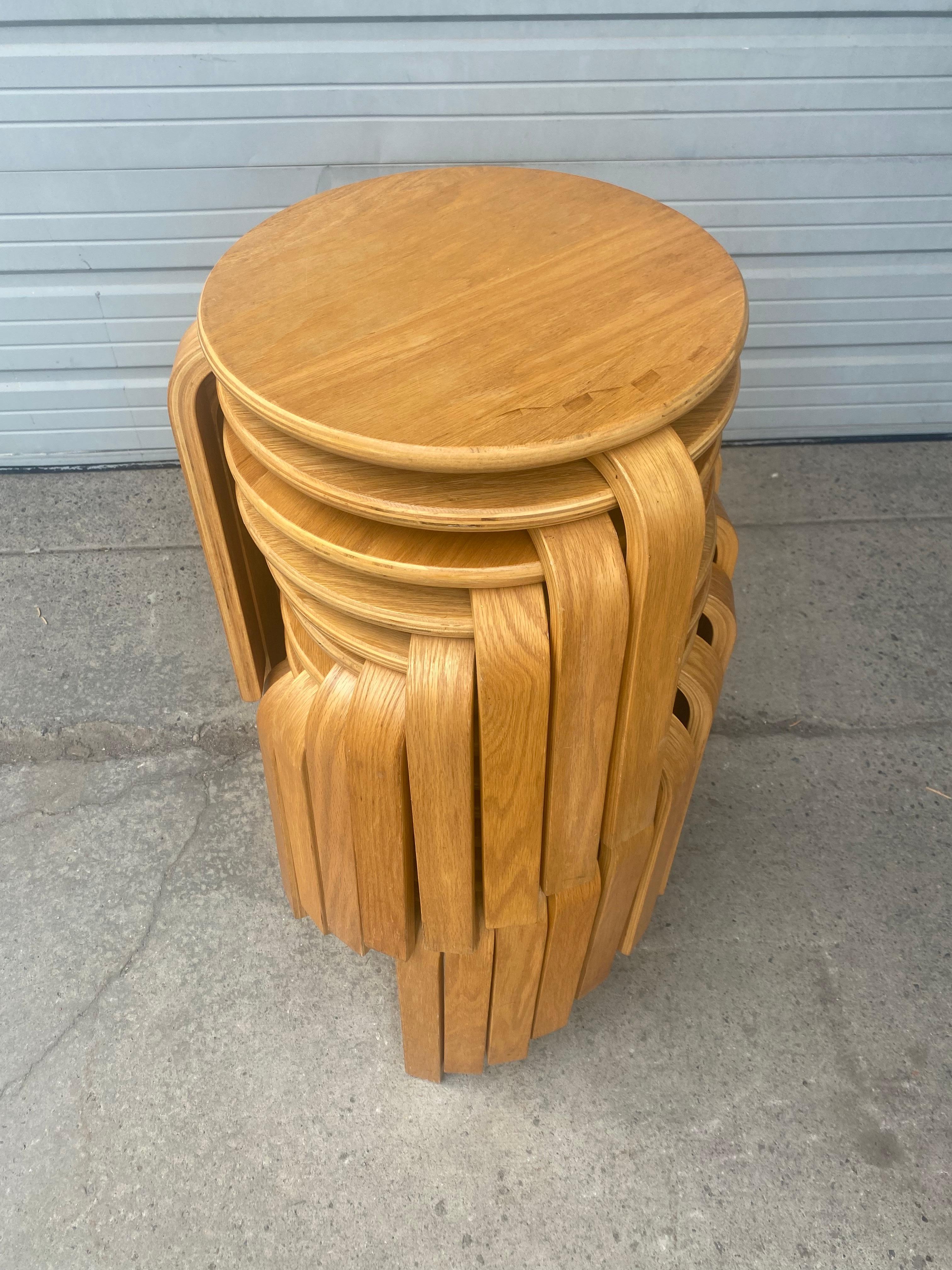 Late 20th Century Alvar Aalto Style 3-Leg Plywood Stool / Table, Classic Modernist Design