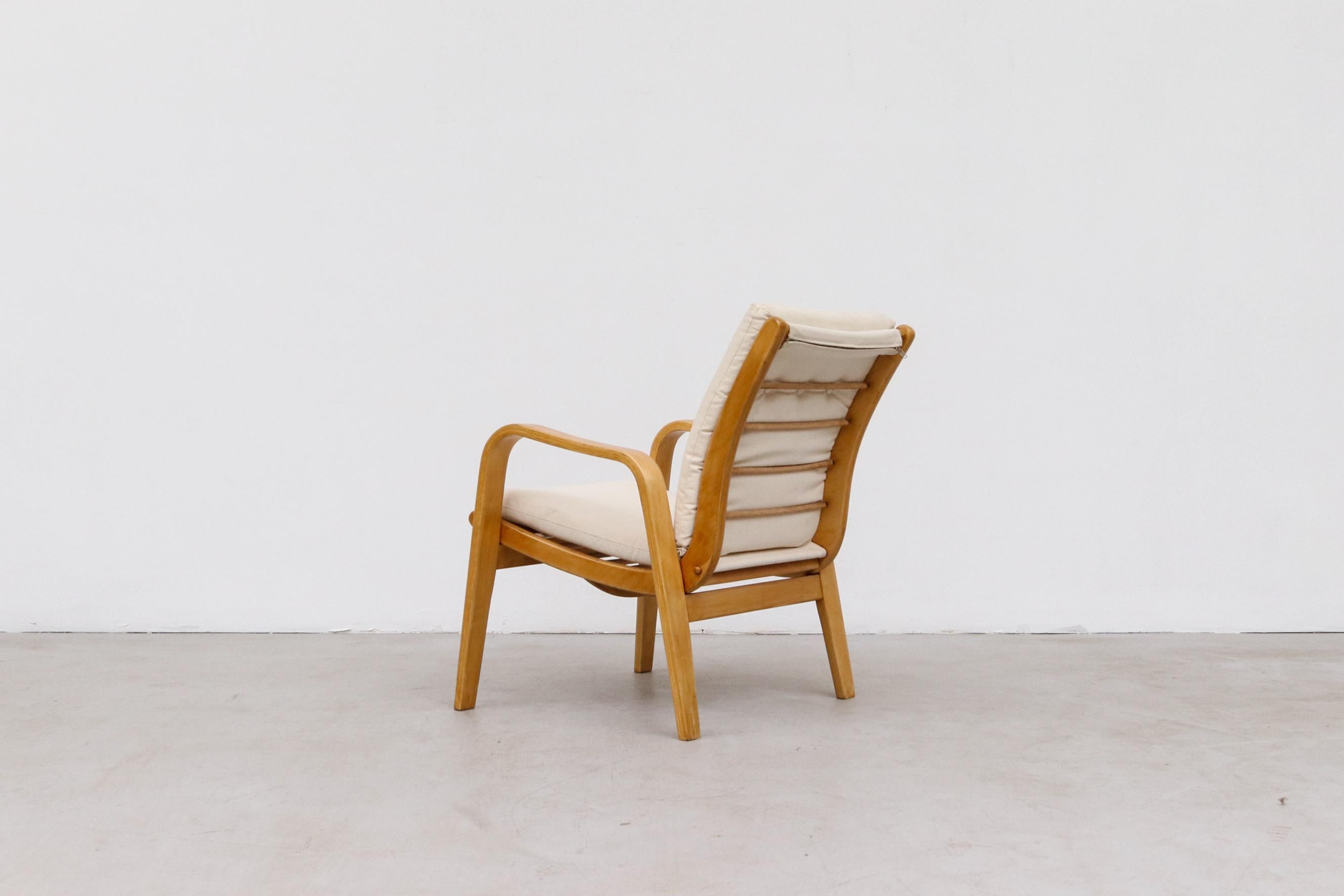 Alvar Aalto Style Lounge Chair by Cees Braakman for Pastoe in Natural Canvas In Good Condition For Sale In Los Angeles, CA