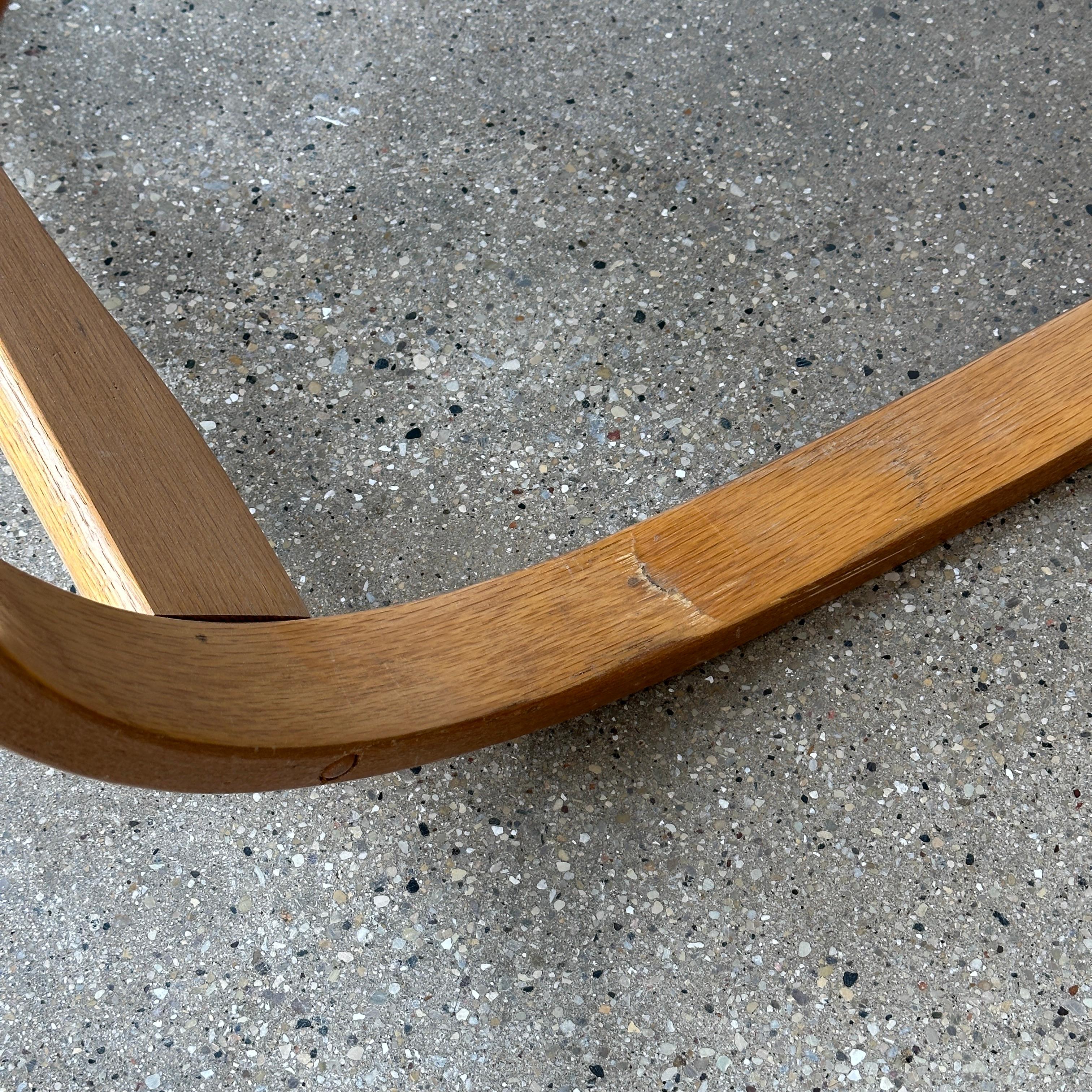 Alvar Aalto Style Rocking Chair In Good Condition For Sale In Chicago, IL