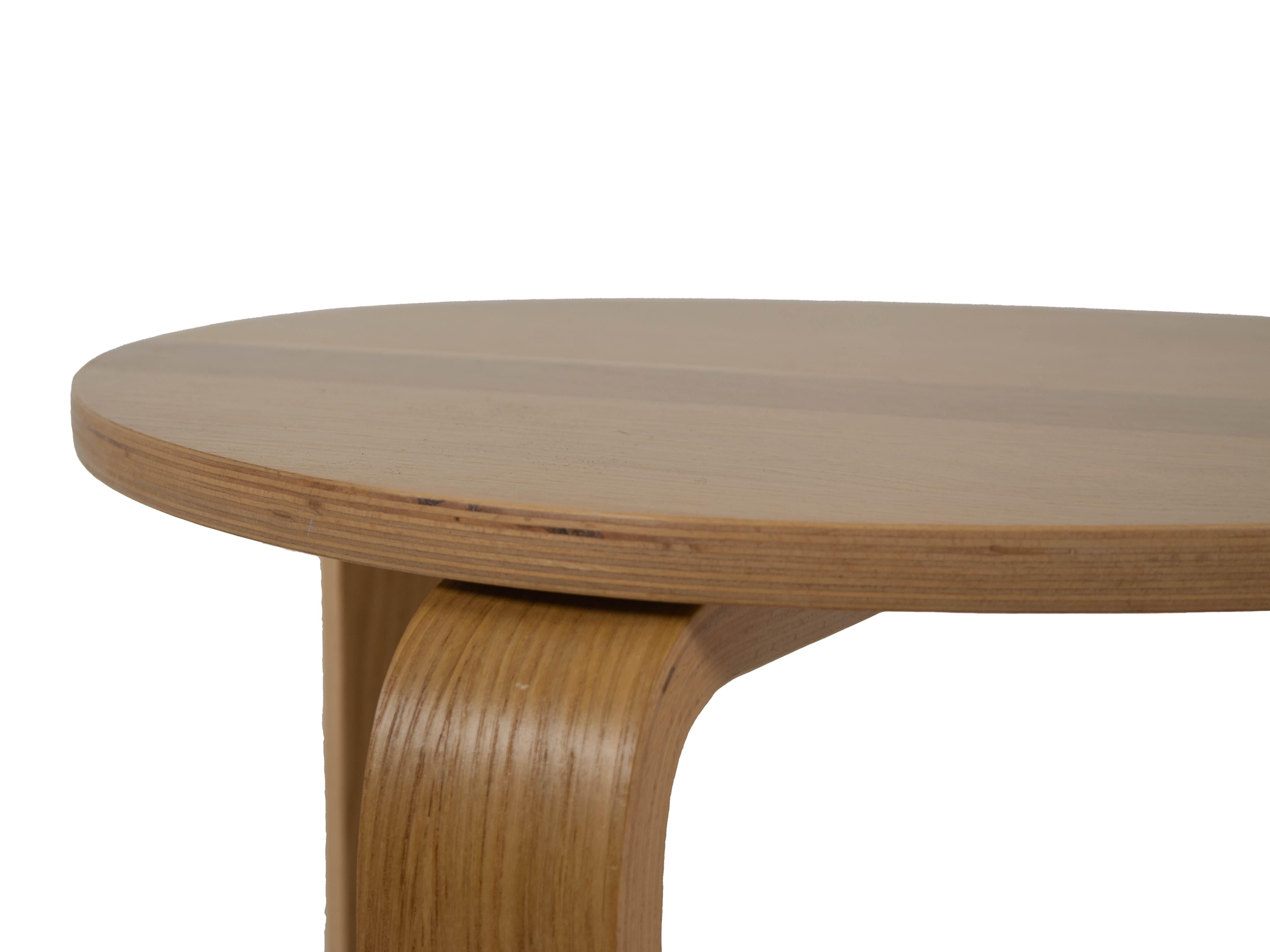 Danish Alvar Aalto Style Side Table in Oak, Denmark, 1980s For Sale