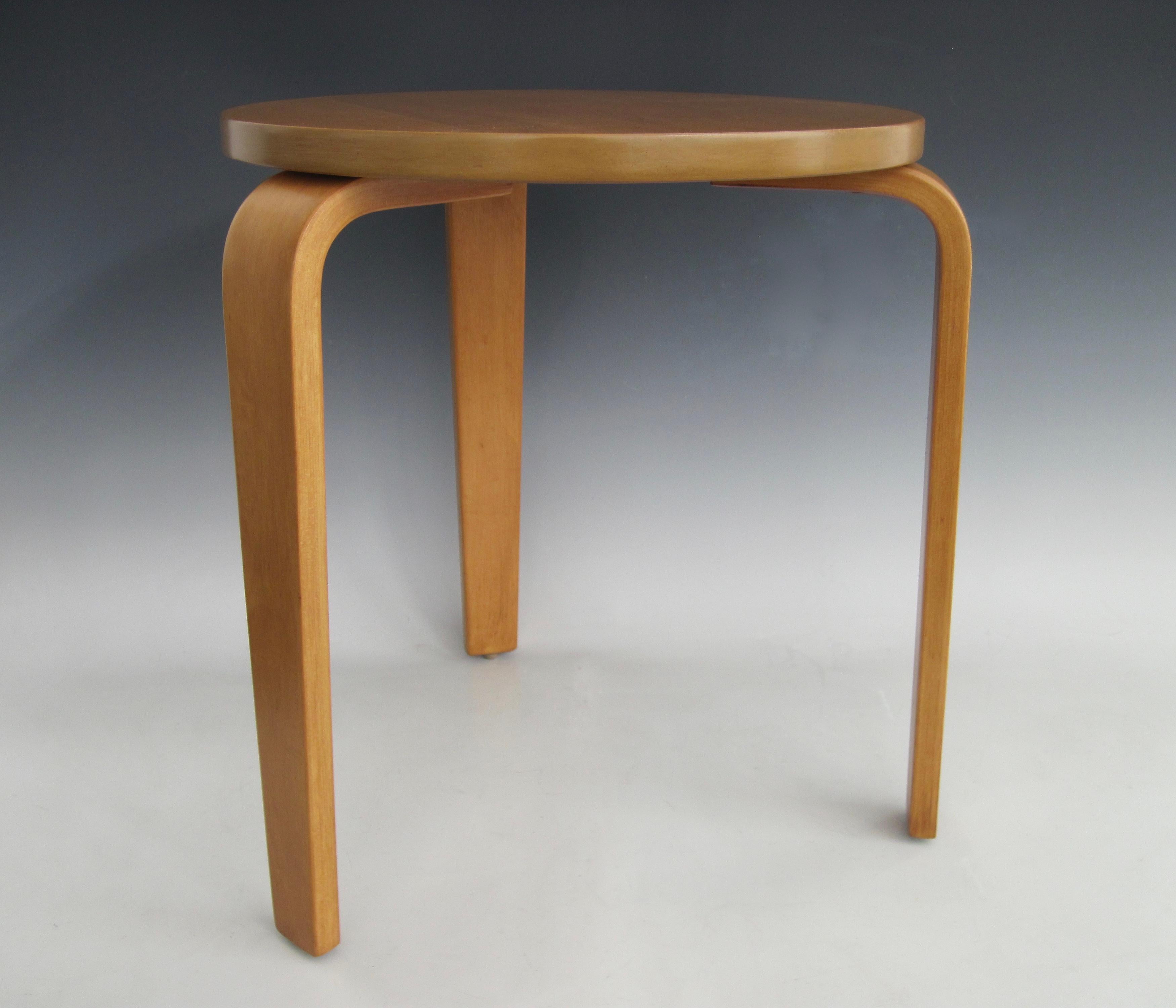 Mid-Century Modern Alvar Aalto Style Side Table or Stool by Thonet For Sale