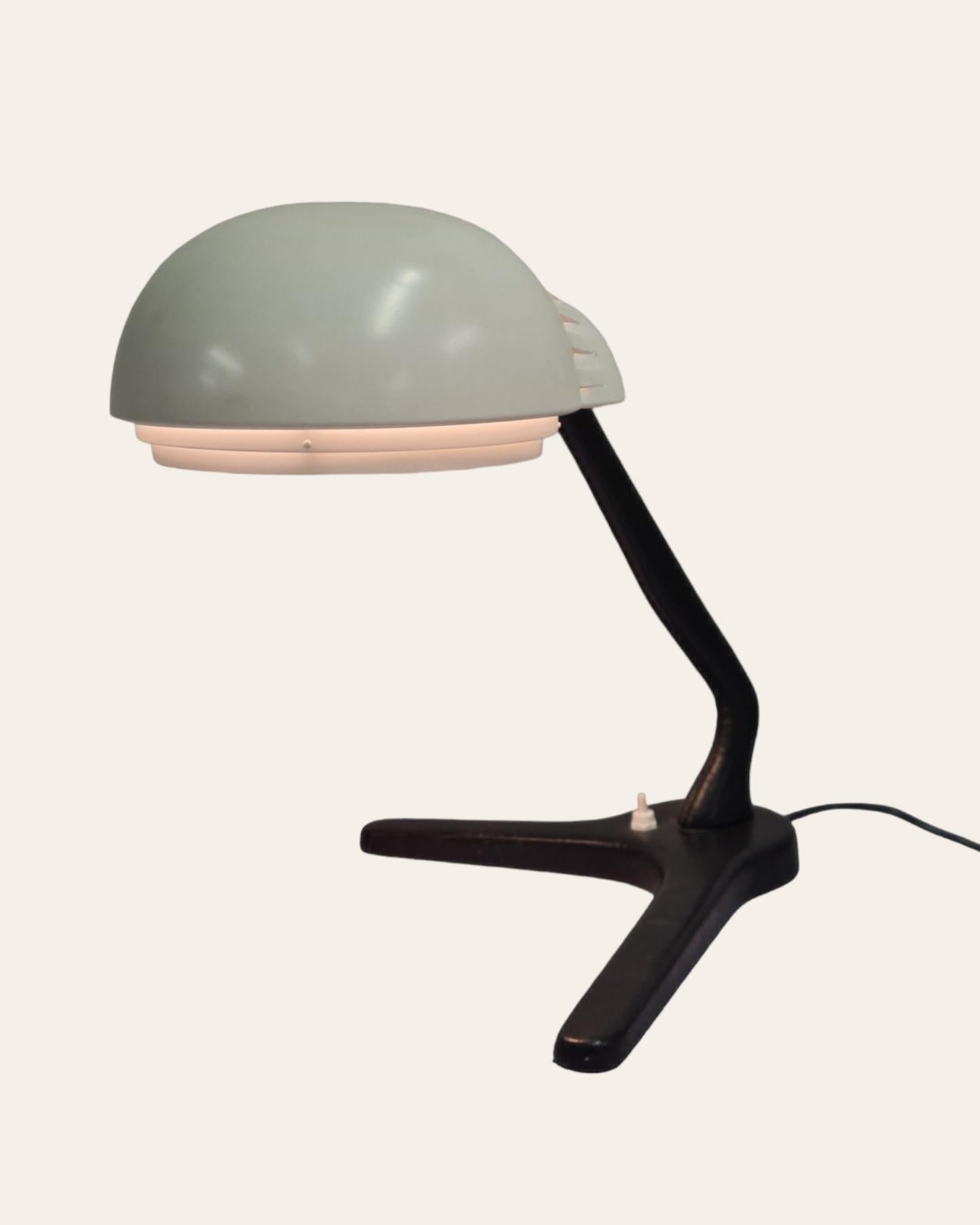 Scandinavian Modern Alvar Aalto Table Lamp Model A704, 1950s Valaistustyö Ky For Sale
