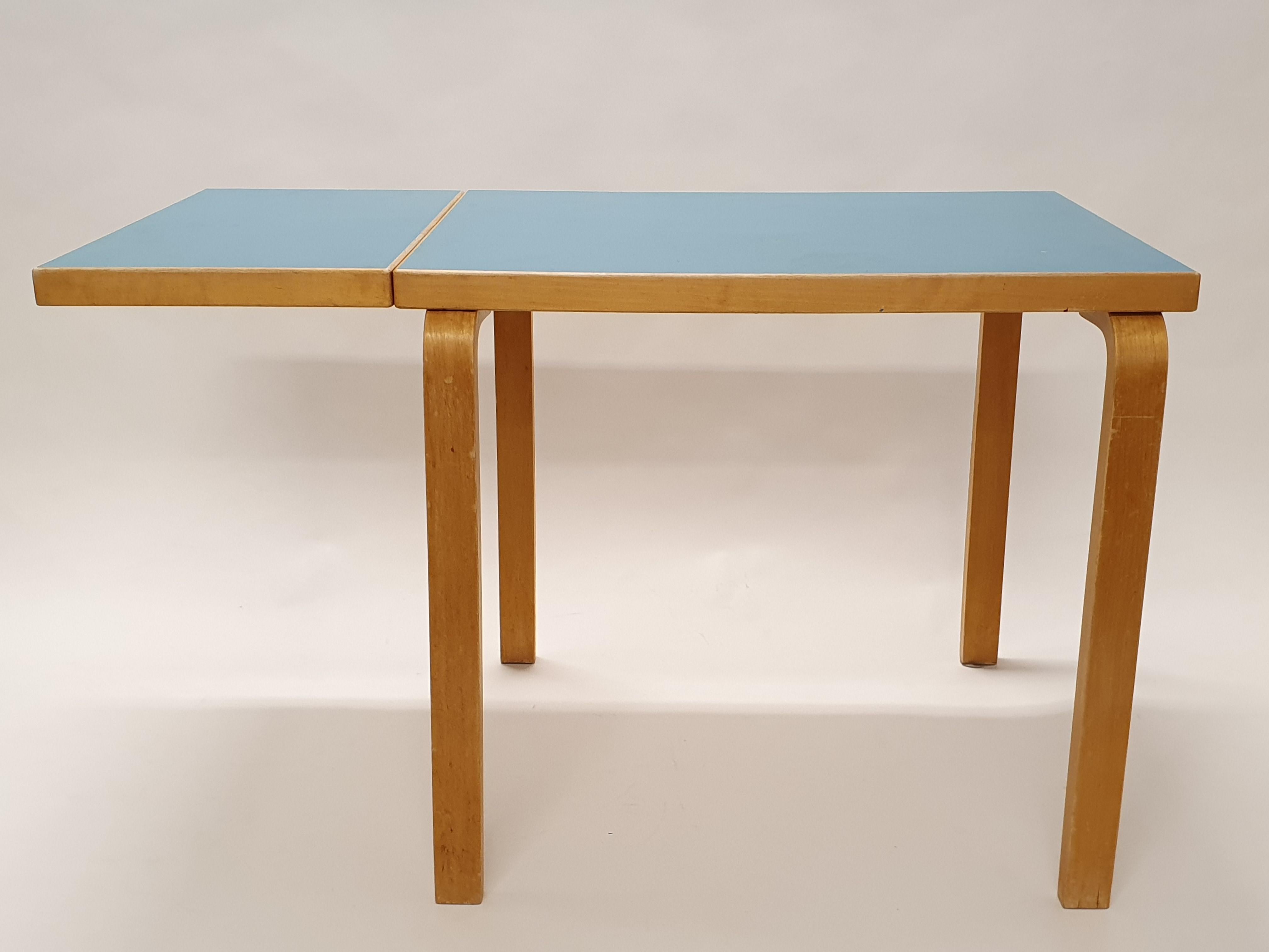 Mid-20th Century Alvar Aalto Table Model DL82 by Artek For Sale