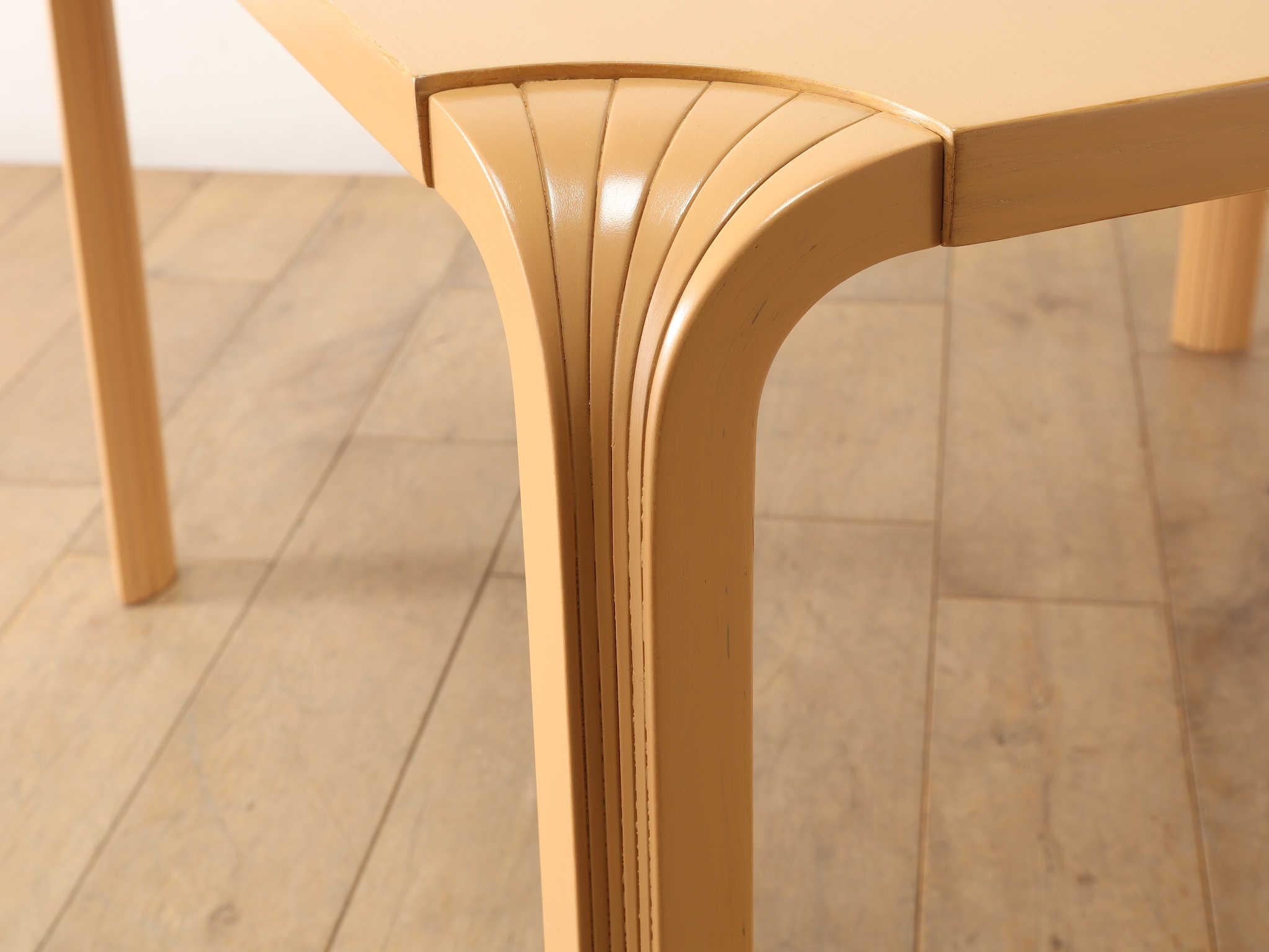 Alvar Aalto Tisch Model.Mx800B 1970er Jahre im Angebot 3