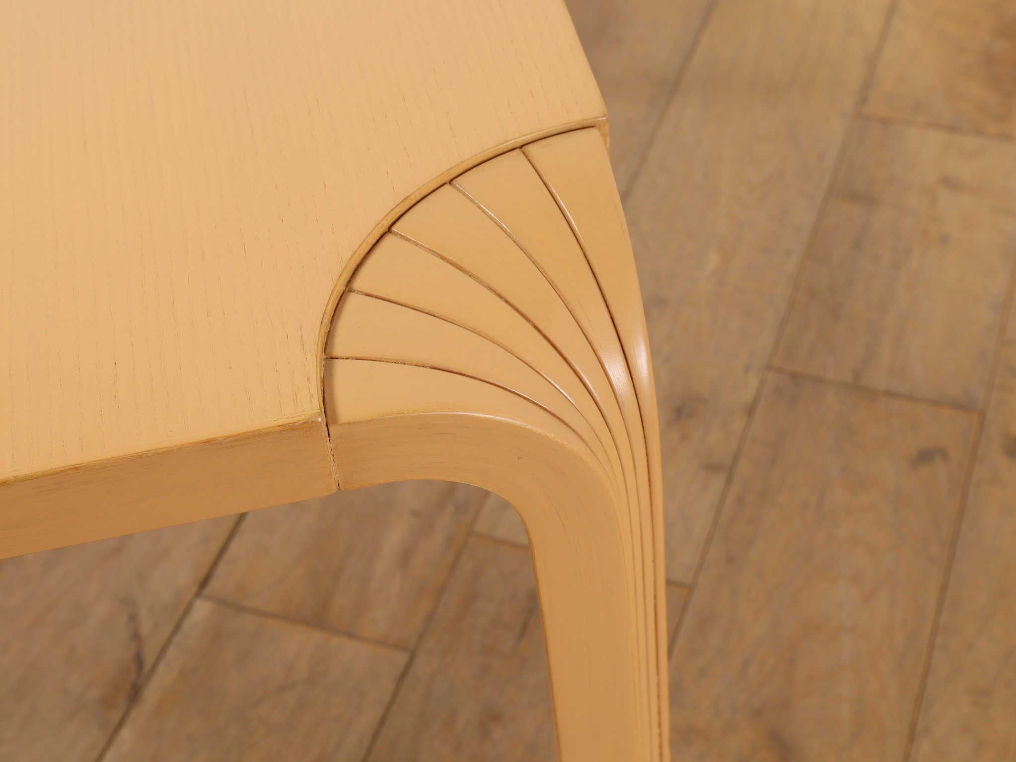 Alvar Aalto Tisch Model.Mx800B 1970er Jahre (Asche) im Angebot