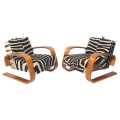 Alvar Aalto Tank Lounge Chairs aus Zebrafell