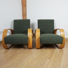 Alvar Aalto Tank Model 400 Chairs