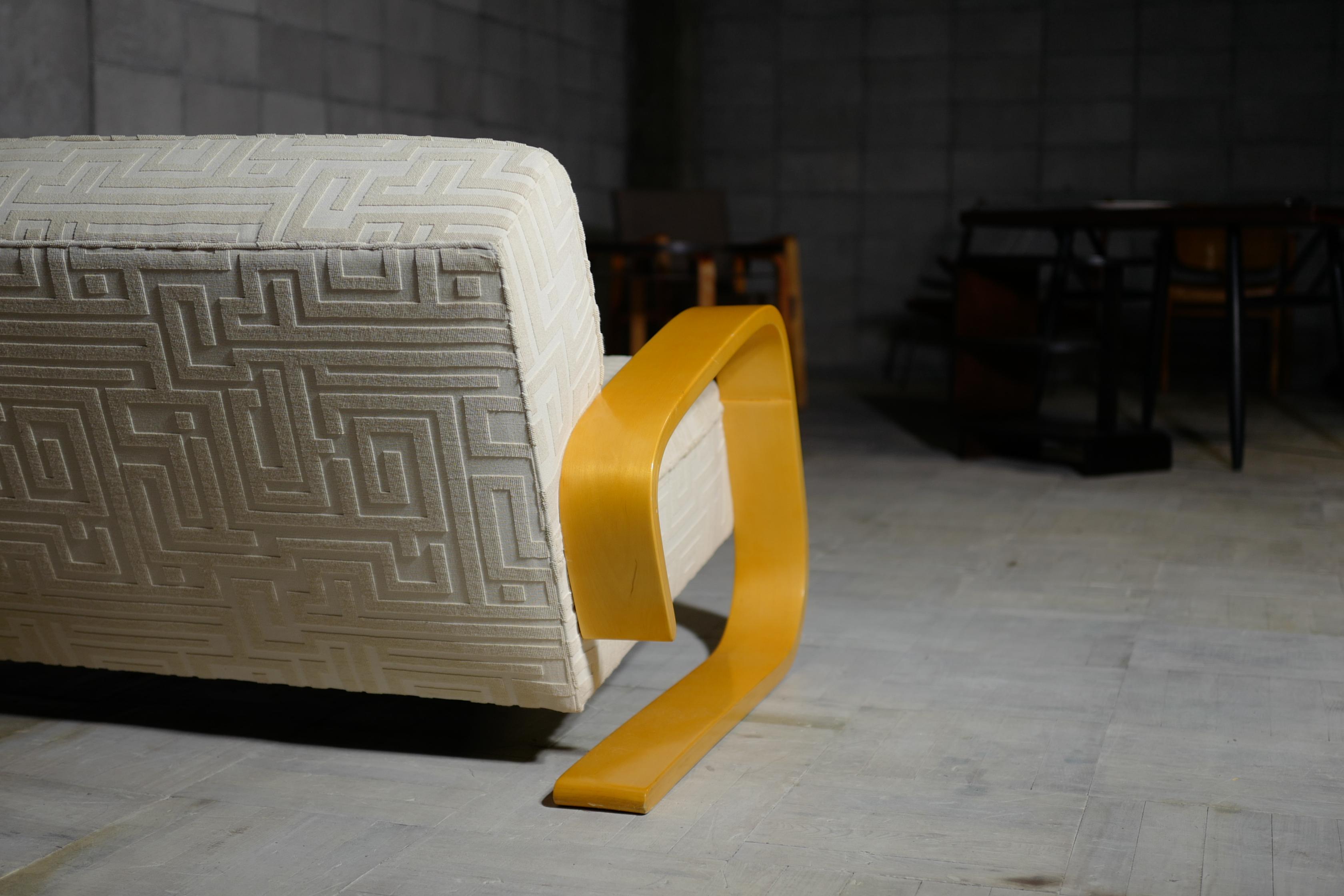 Alvar Aalto+Aalto canapé 3 places à réservoir  Suède des années 40 Bon état - En vente à Tomi, Nagano
