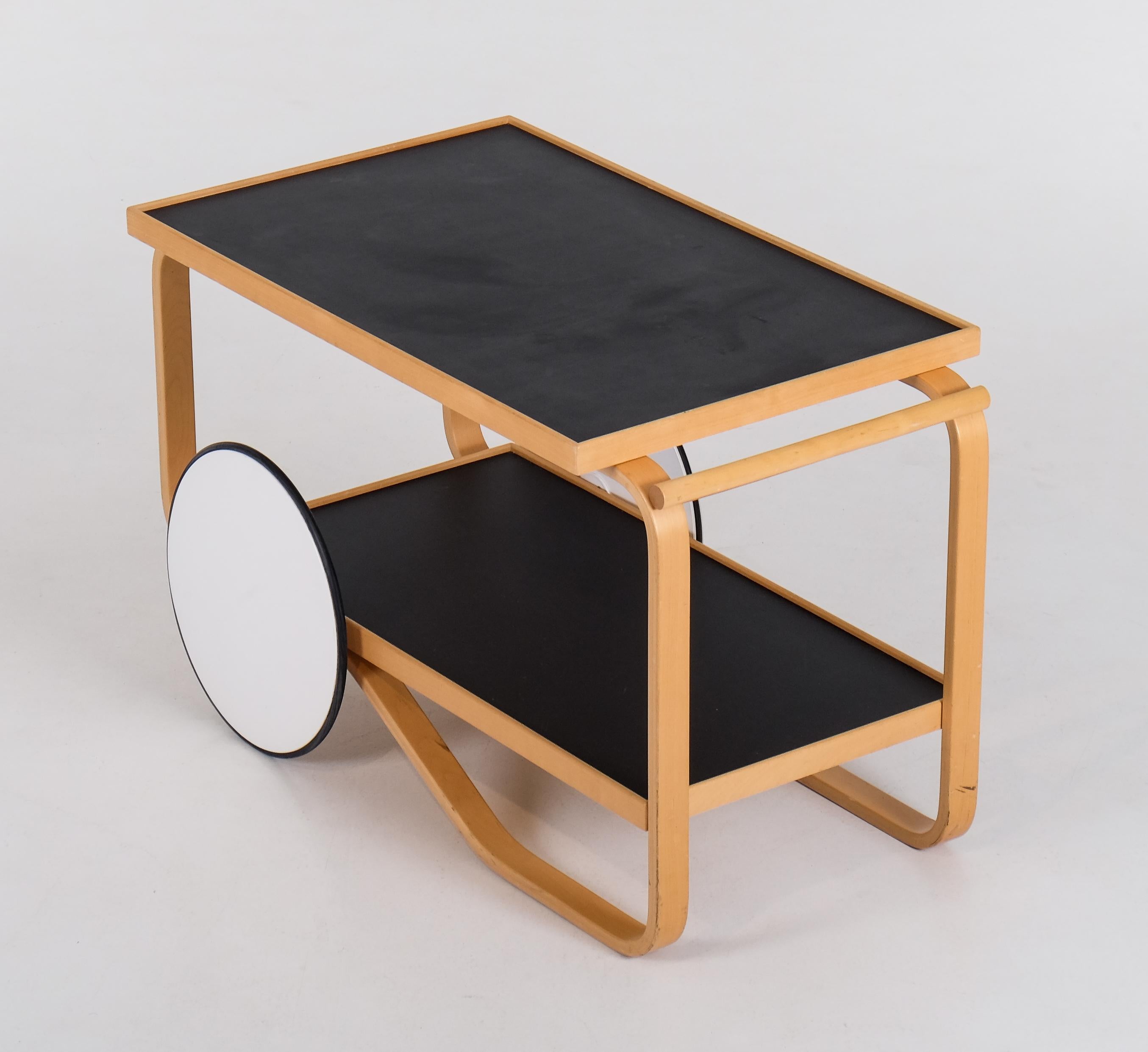 Finnish Alvar Aalto Tea Cart Model 901, produced by Artek, circa 1980s For Sale