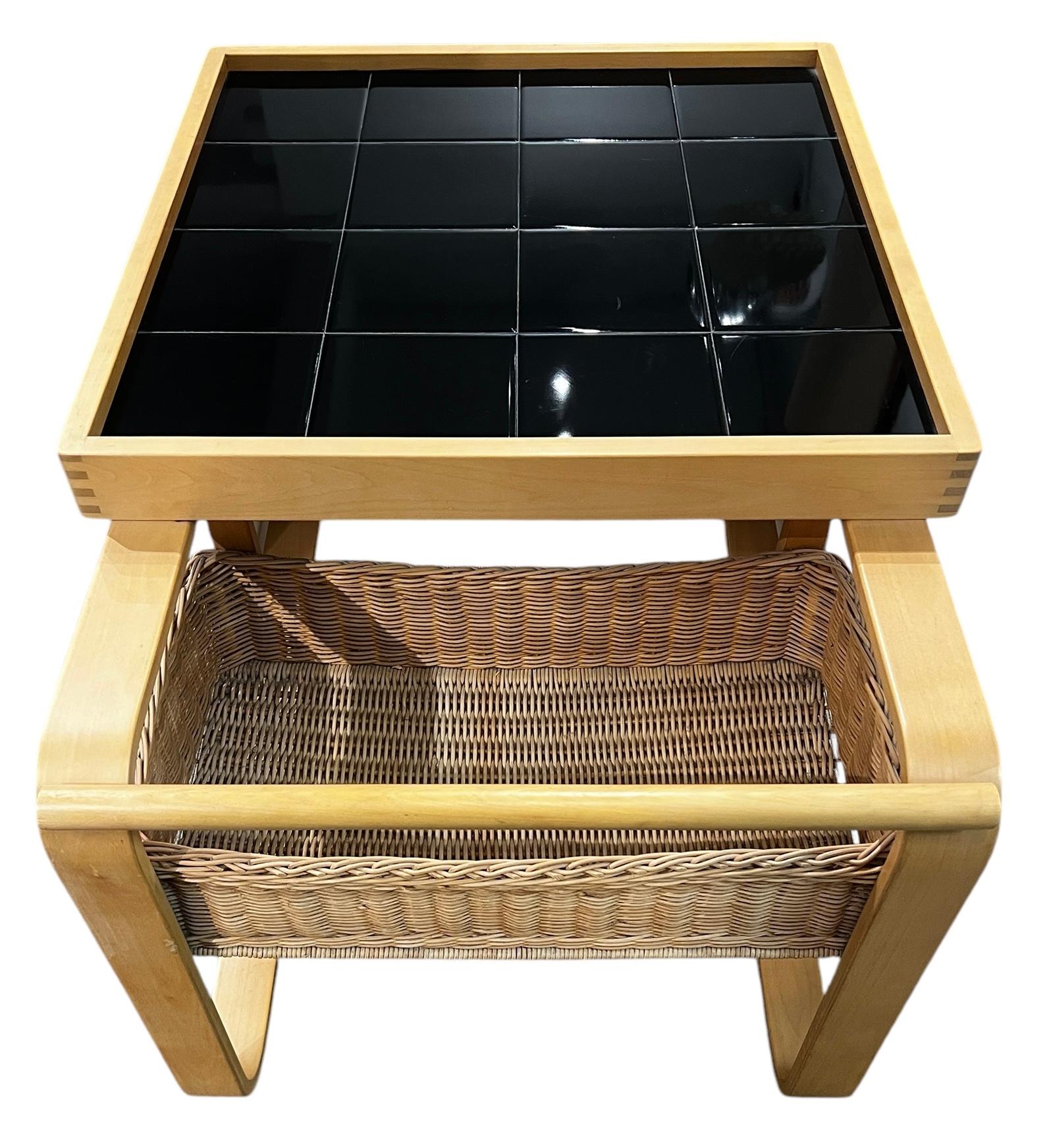 Chariot à thé 900 d'Alvar Aalto+Aalto pour les carreaux noirs d'Artek en vente 5