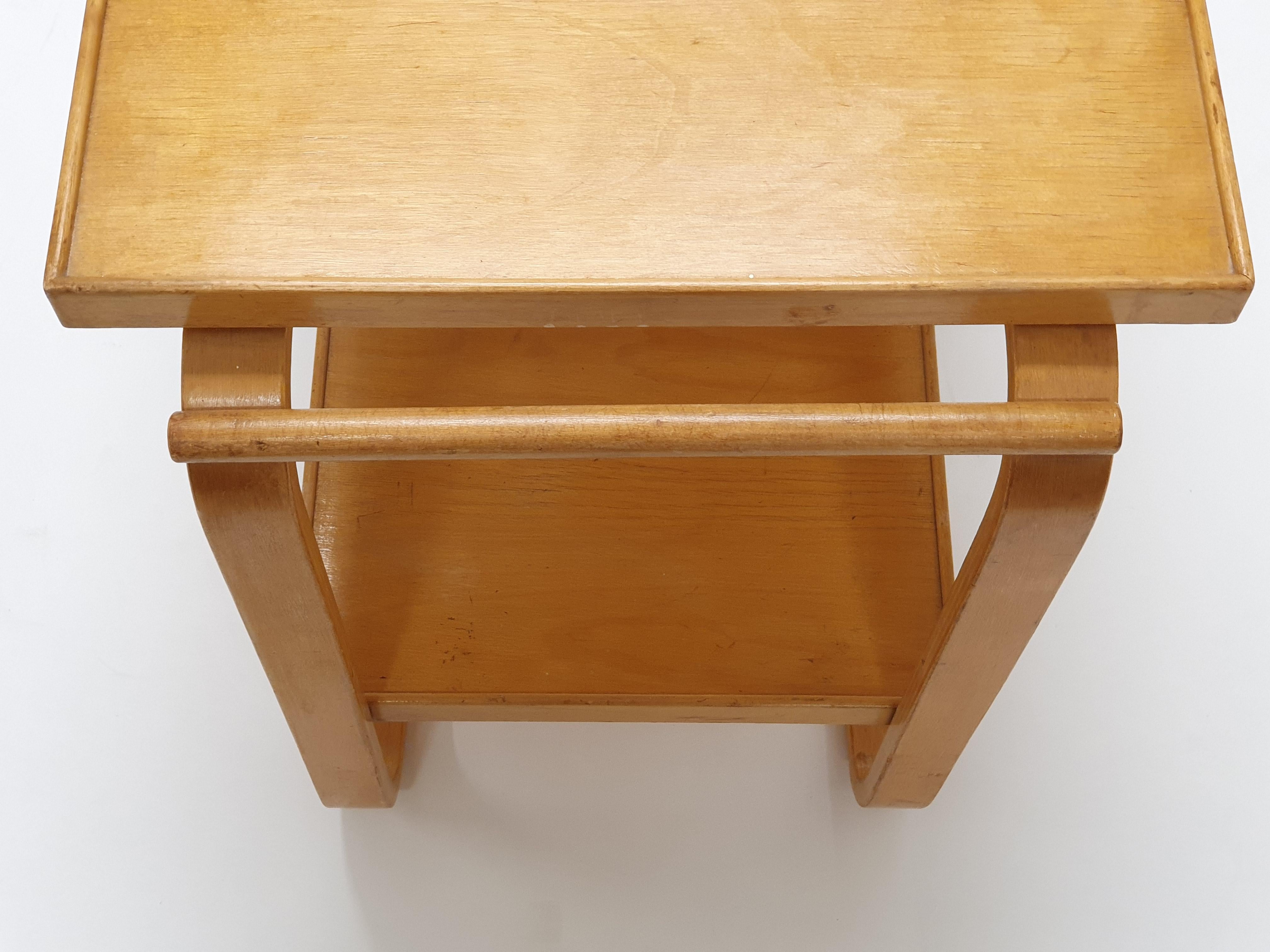 Alvar Aalto Tea Trolley 901 by Artek 1940s For Sale 7