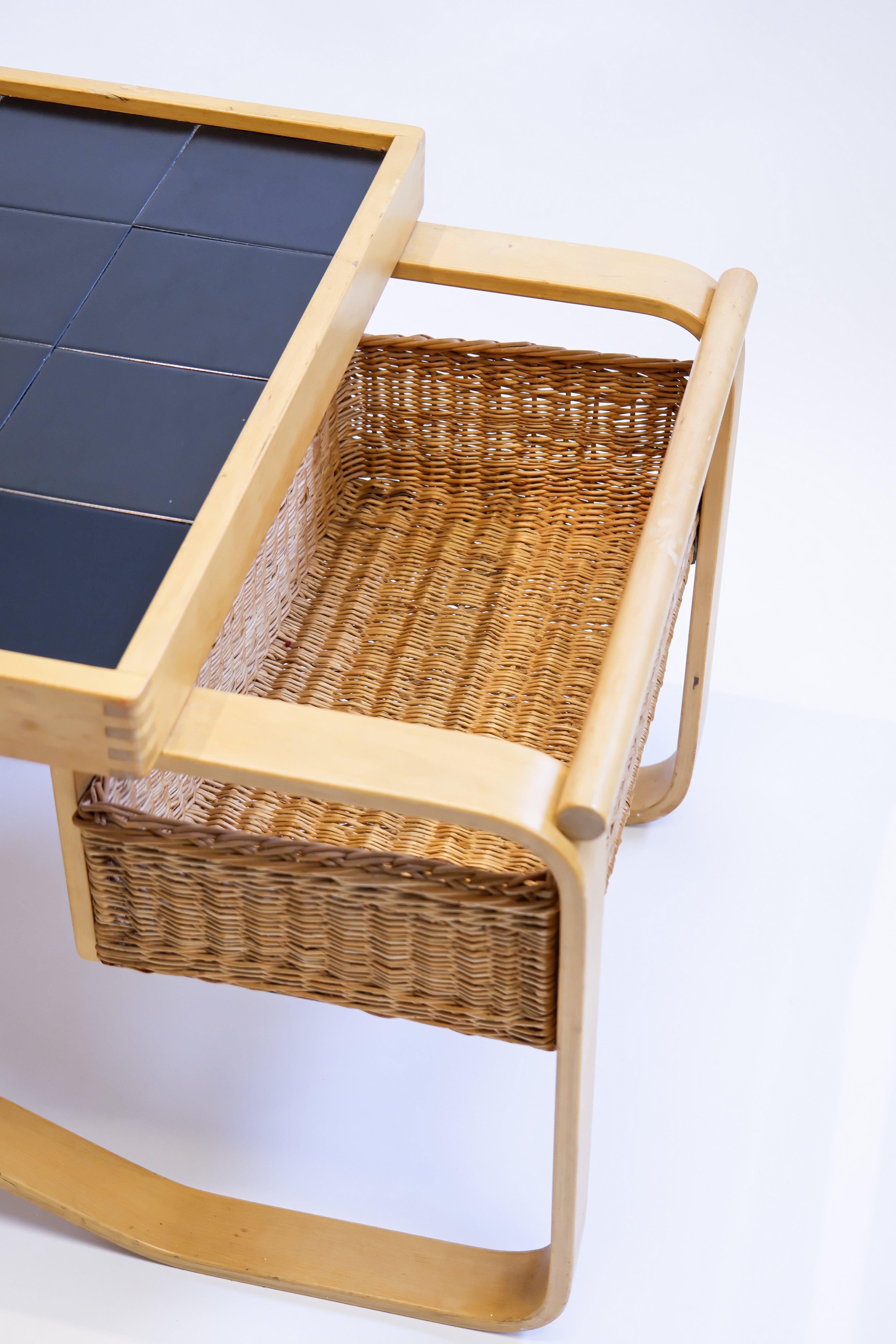 Alvar Aalto, Tea Trolley Model 900 for H.Ja.Rakennustyötehdas, Artek ...