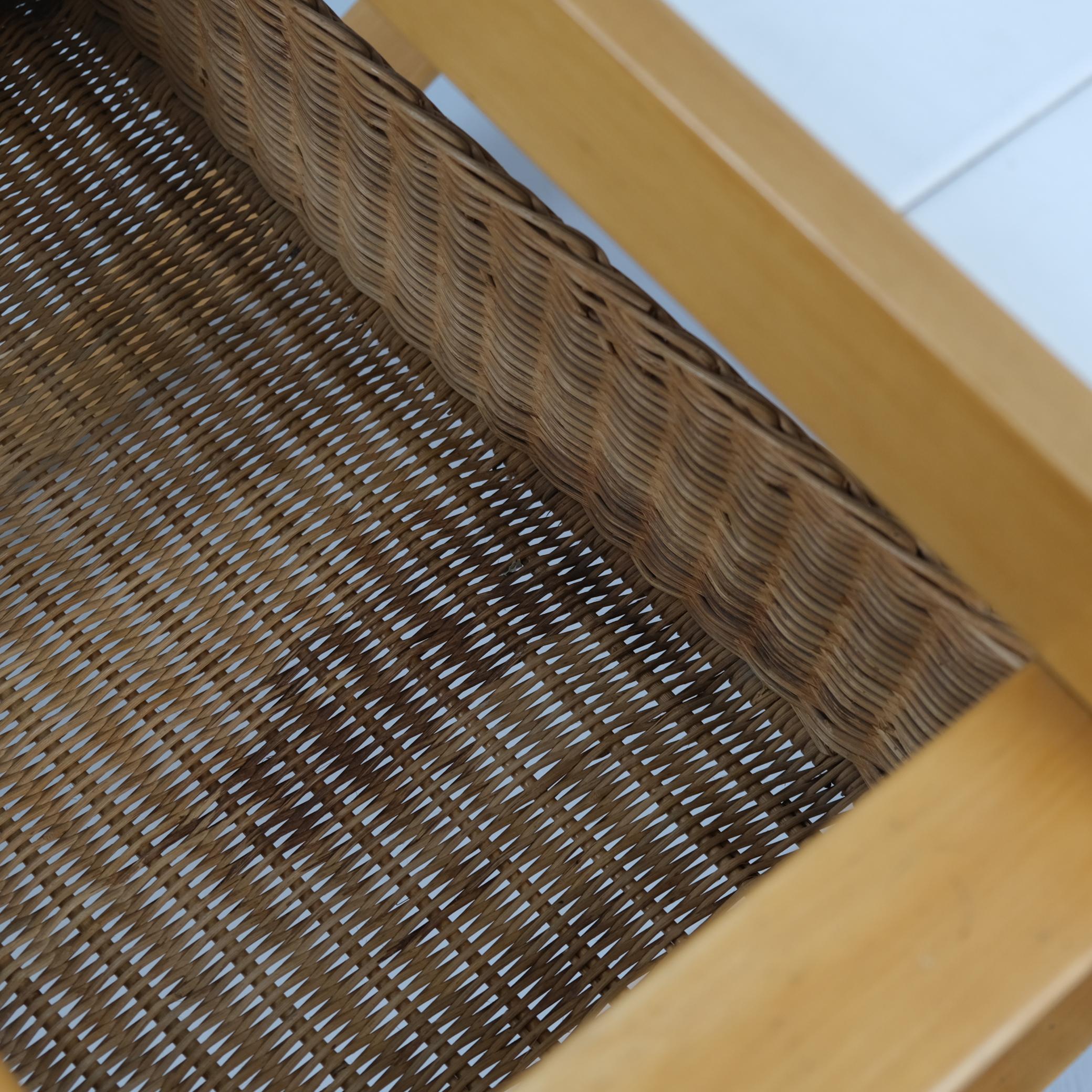 Alvar Aalto Teewagen Modell 900, weiße Kacheln, Birke und Rattan, Artek 1960er Jahre (Keramik) im Angebot