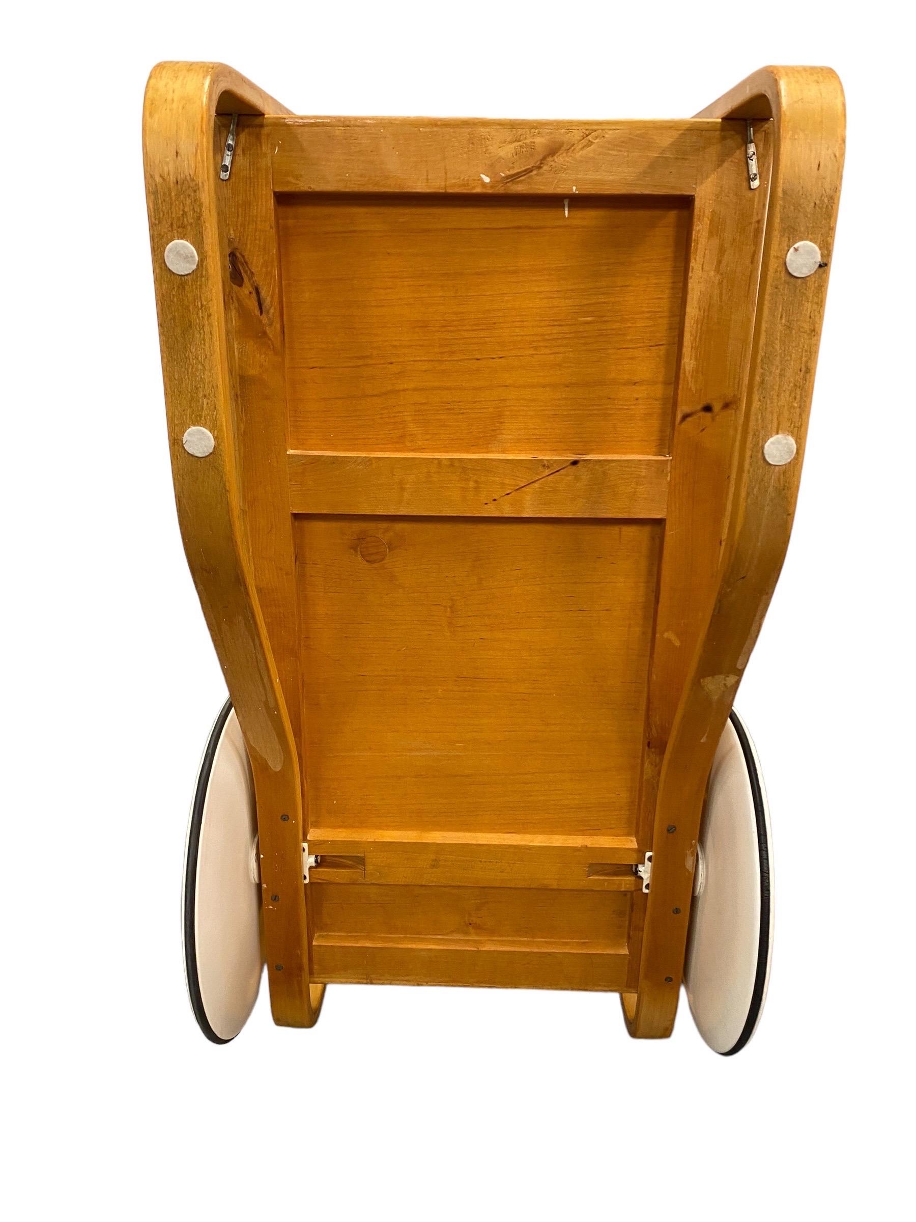 Chariot de thé Alvar Aalto modèle 901 en blanc et bouleau pour Artek, années 1960 en vente 1