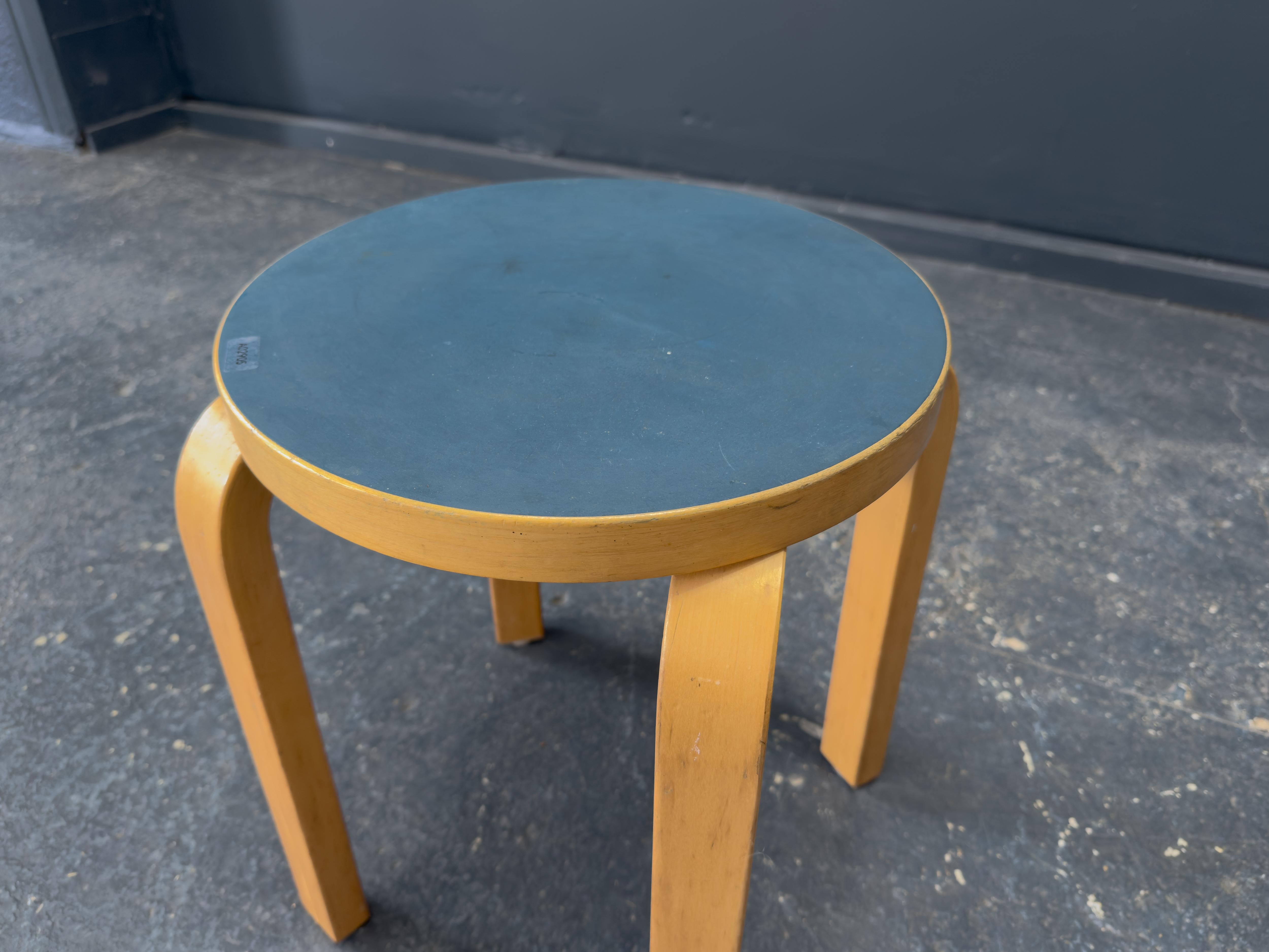 Contreplaqué Alvar Aalto+Aalto Tabouret 60 en vente