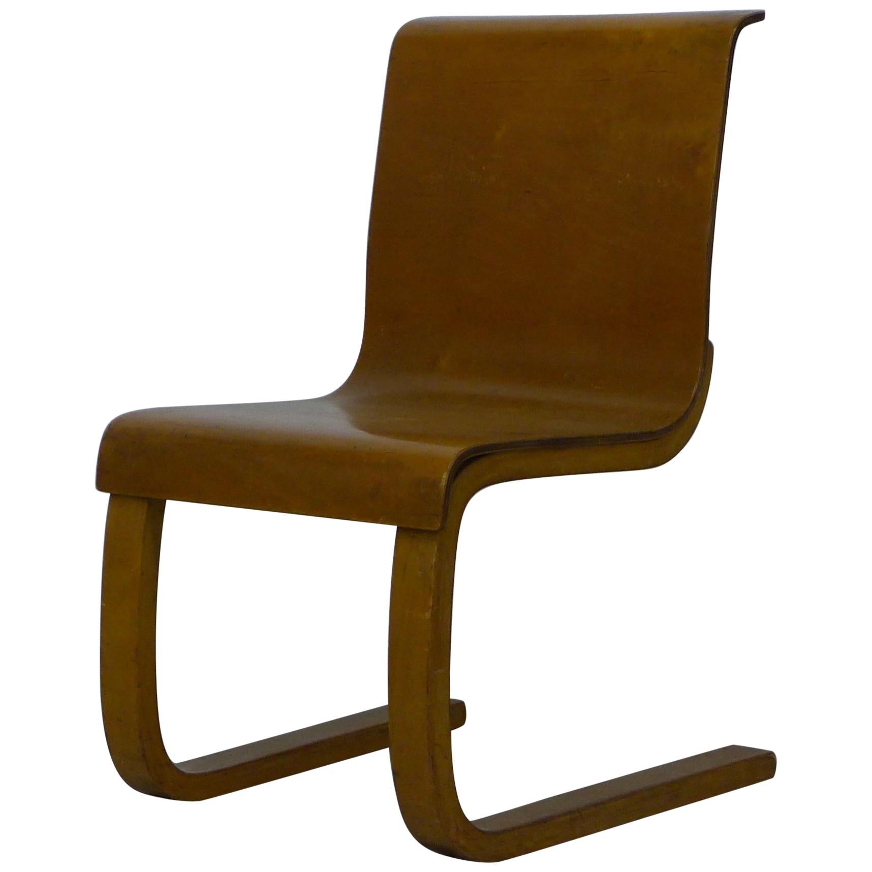 Alvar Aalto Type 21 Chair Molded Plywood, Finmar Label, 1930s