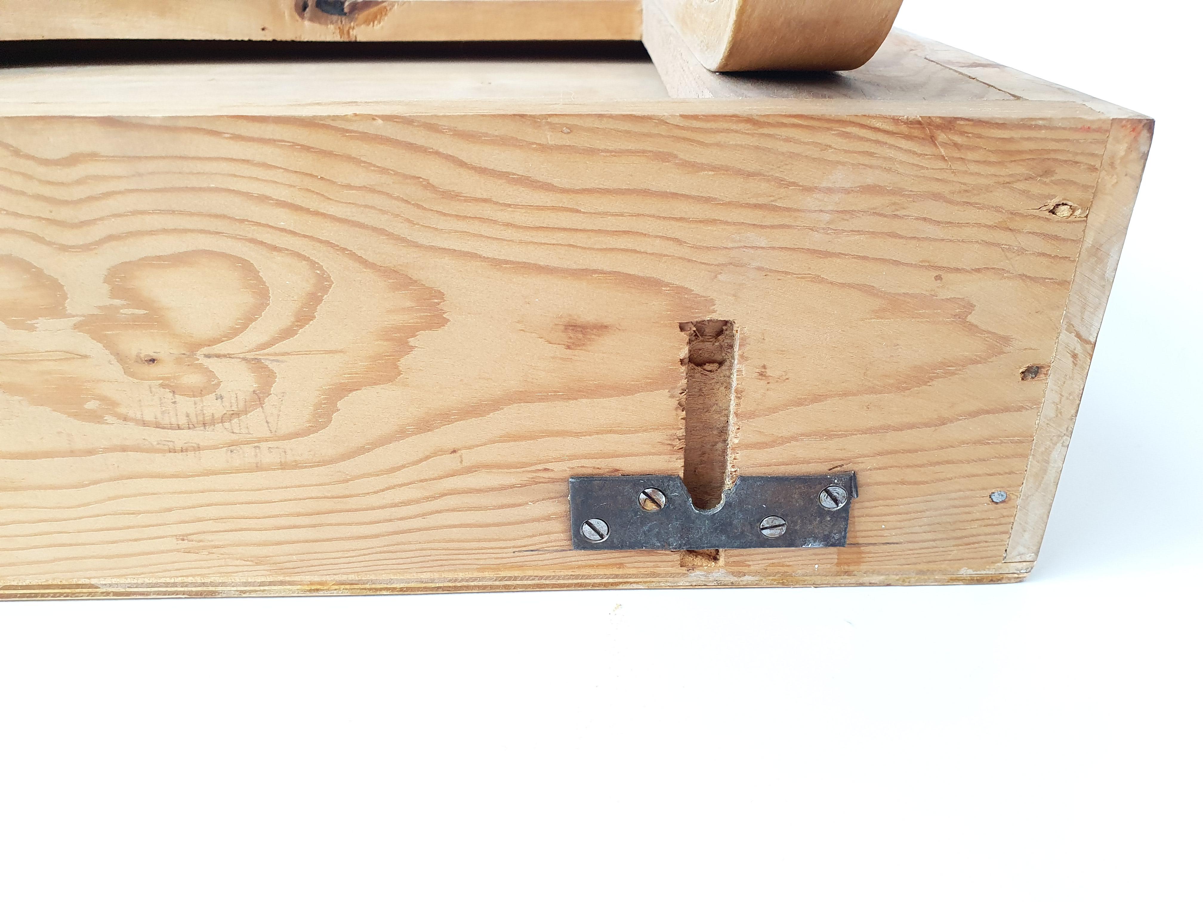 Alvar Aalto Wandkonsole Artek 114A im Angebot 4
