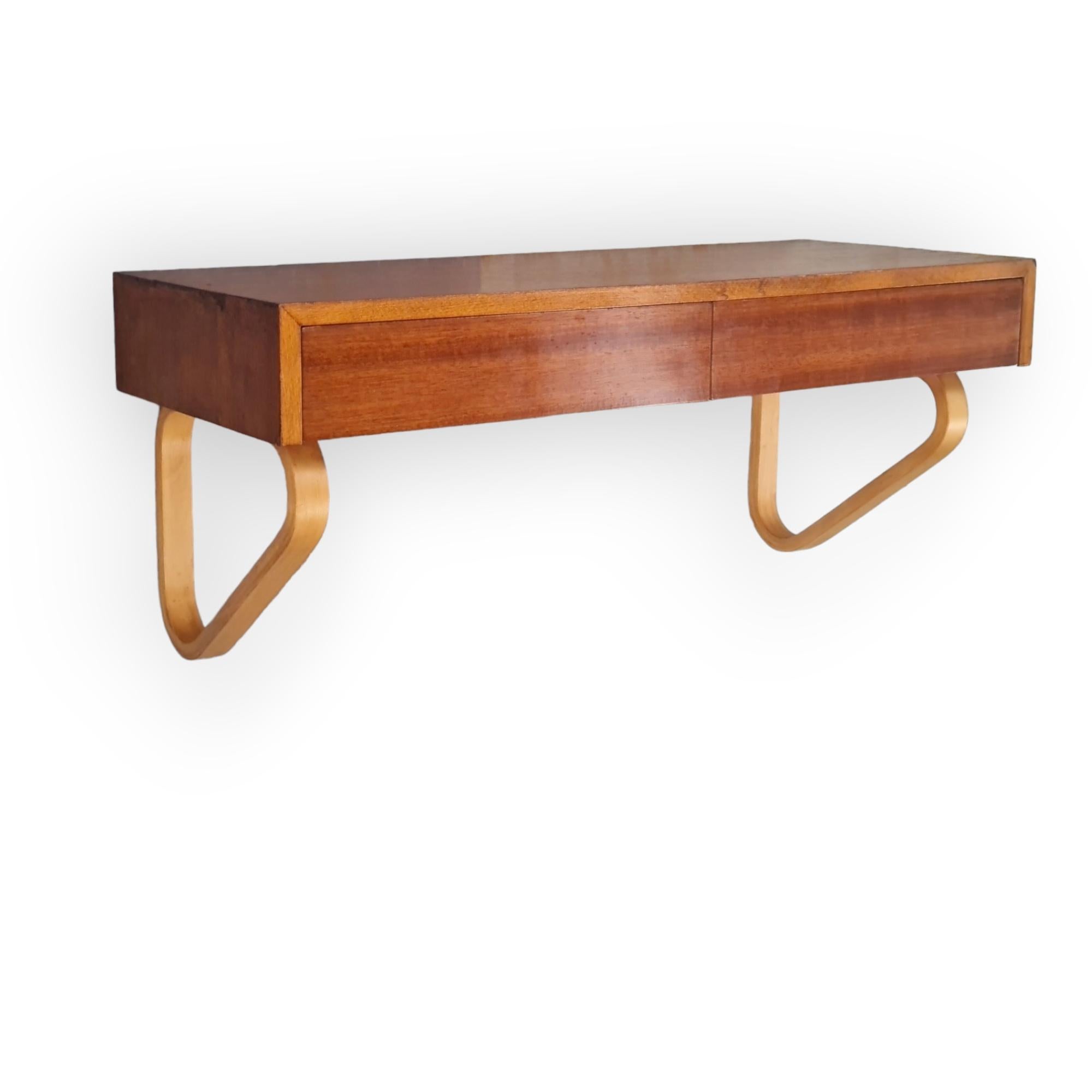 Alvar Aalto Wandregal Modell 114, 1950er Jahre für Artek im Angebot 7