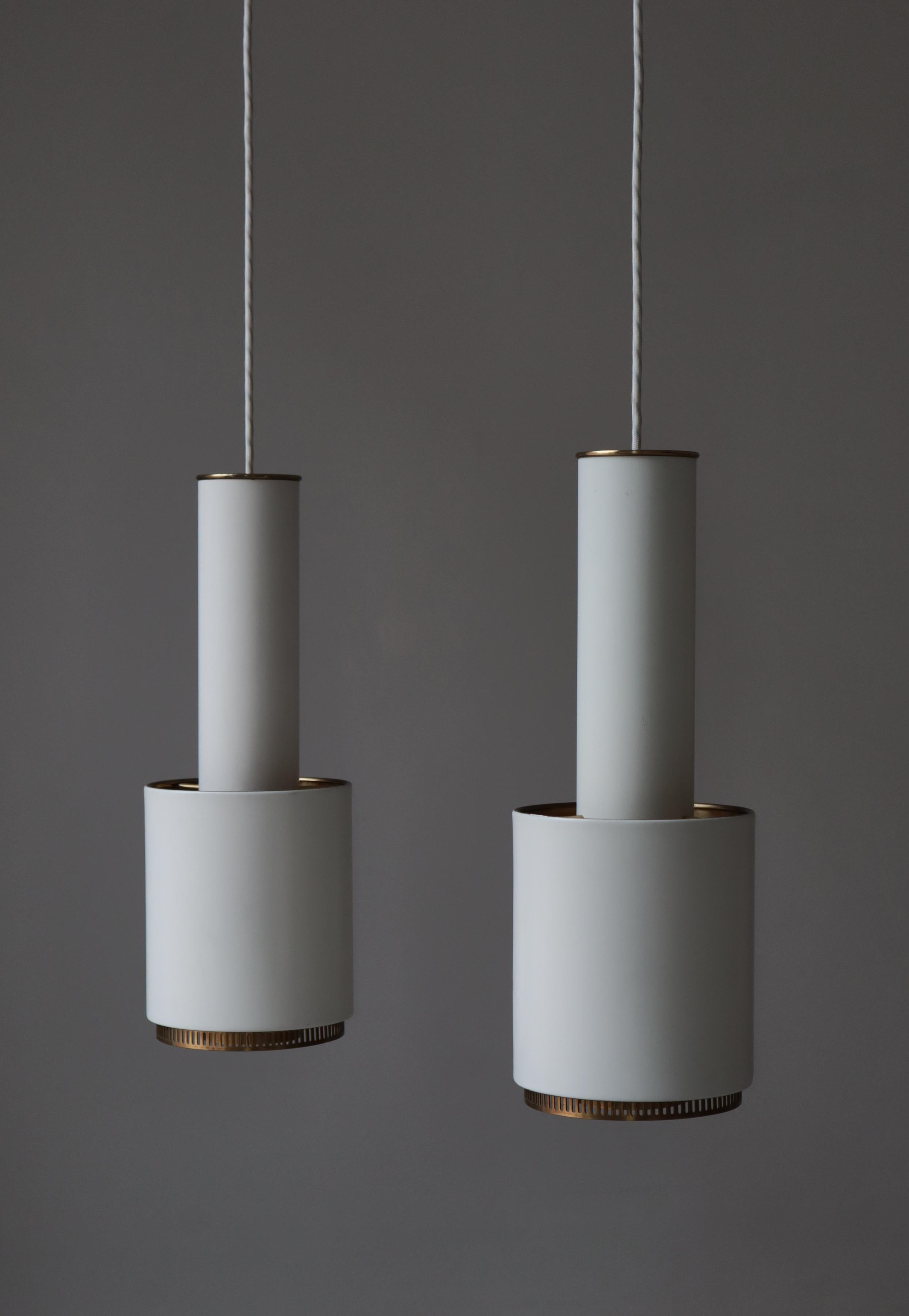 Rara coppia di grandi pendenti di Alvar Aalto 