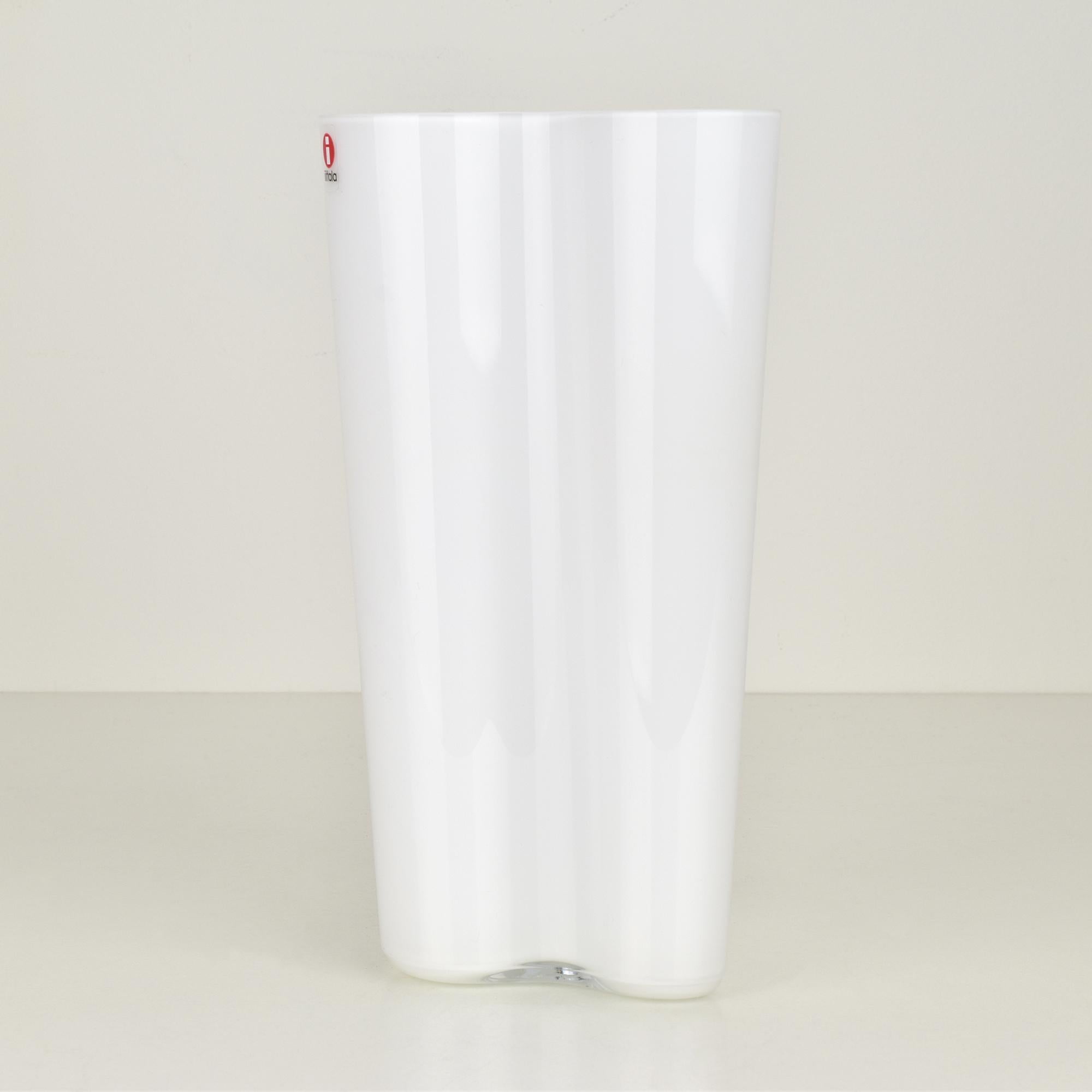 Hand-Crafted Alvar Aalto White Savoy Vase for Iittala, Iconic Finnish Glass Design