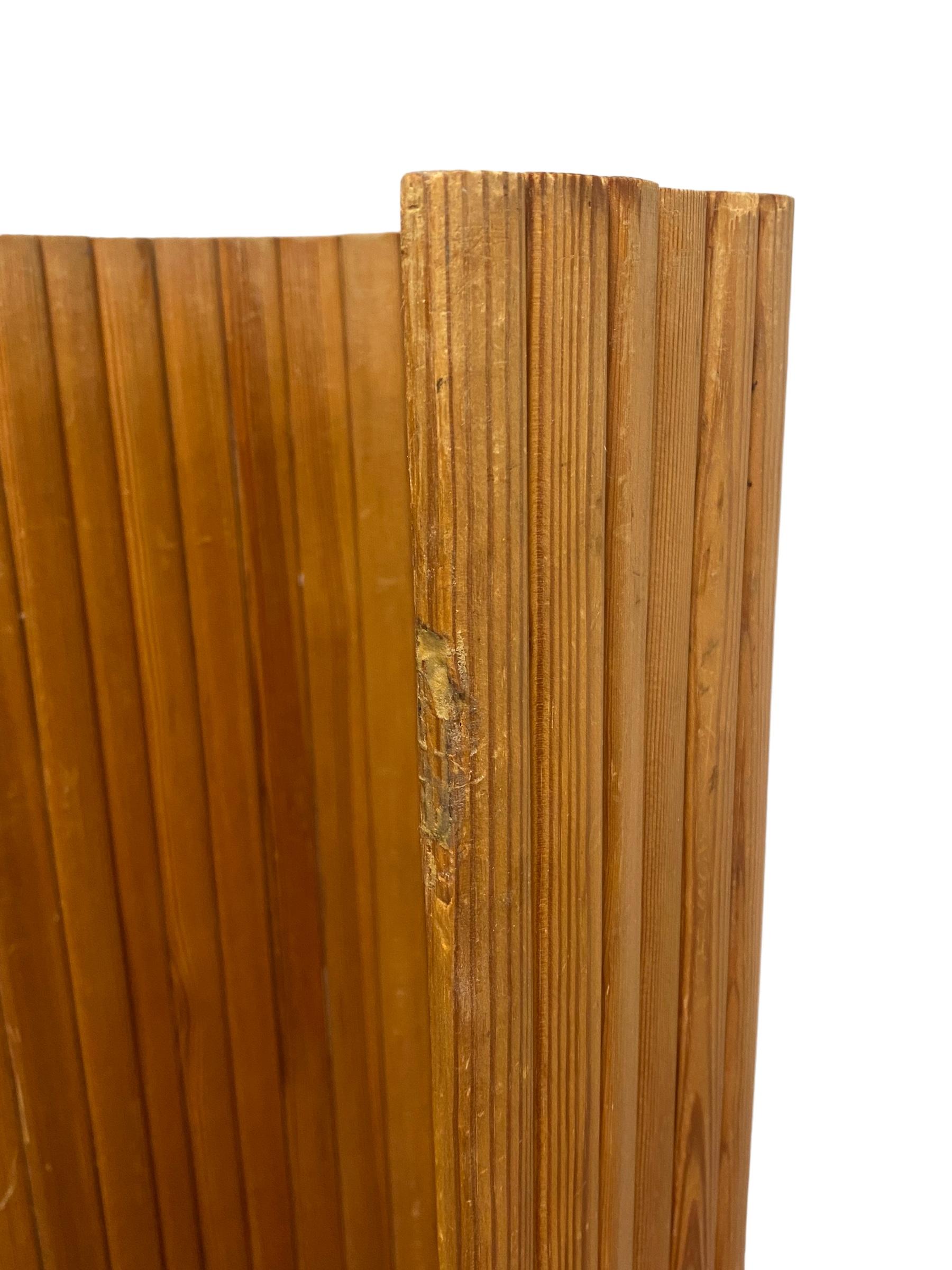 Milieu du XXe siècle Alvar Aalto, séparation de pièce en bois, fin des années 1960, Artek