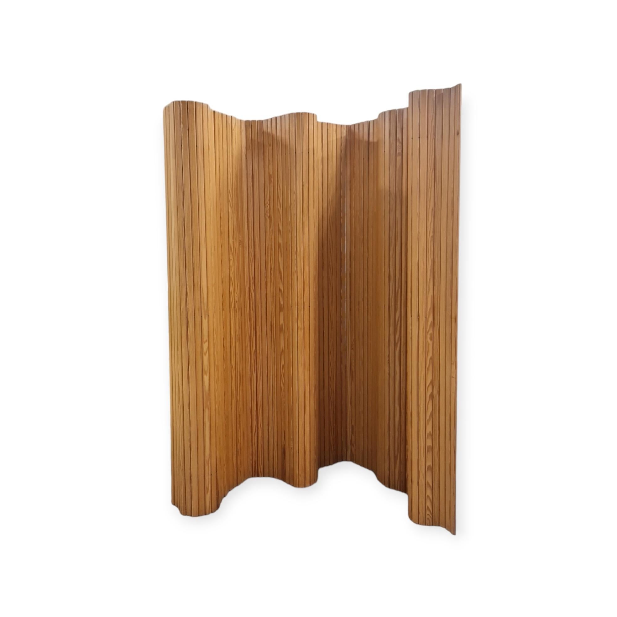 Alvar Aalto, Wooden Room Divider, Late 1960s, Artek For Sale 1
