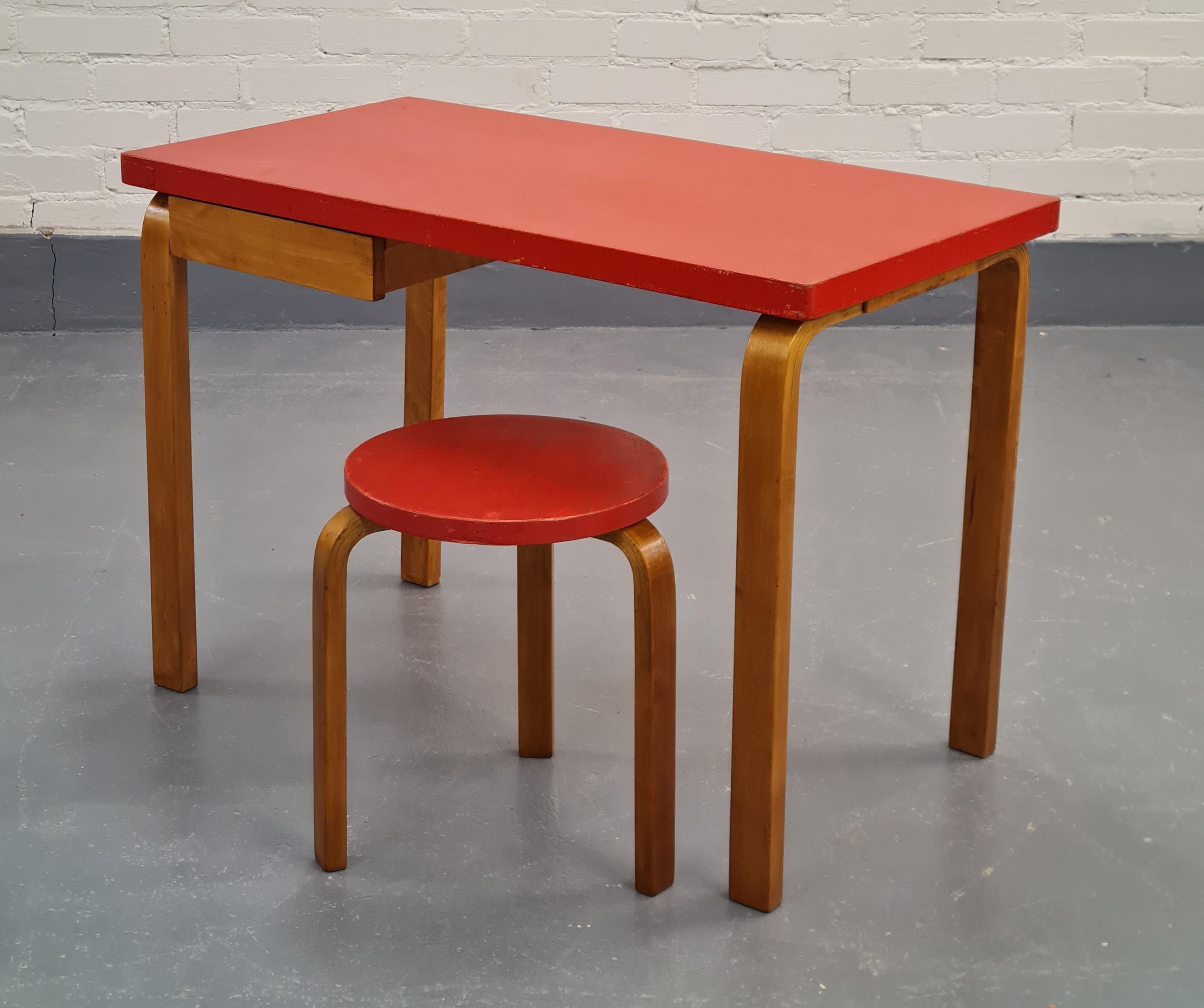 Alvar Aalto writing table and stool, Artek 9