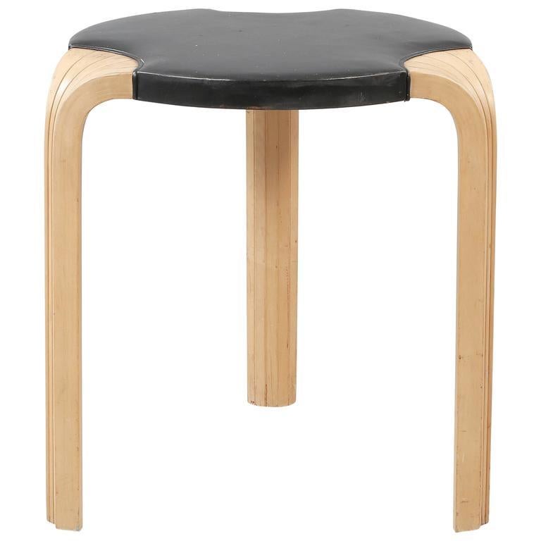 Finnish Alvar Aalto X-Leg Stool, Finland, 1954 For Sale