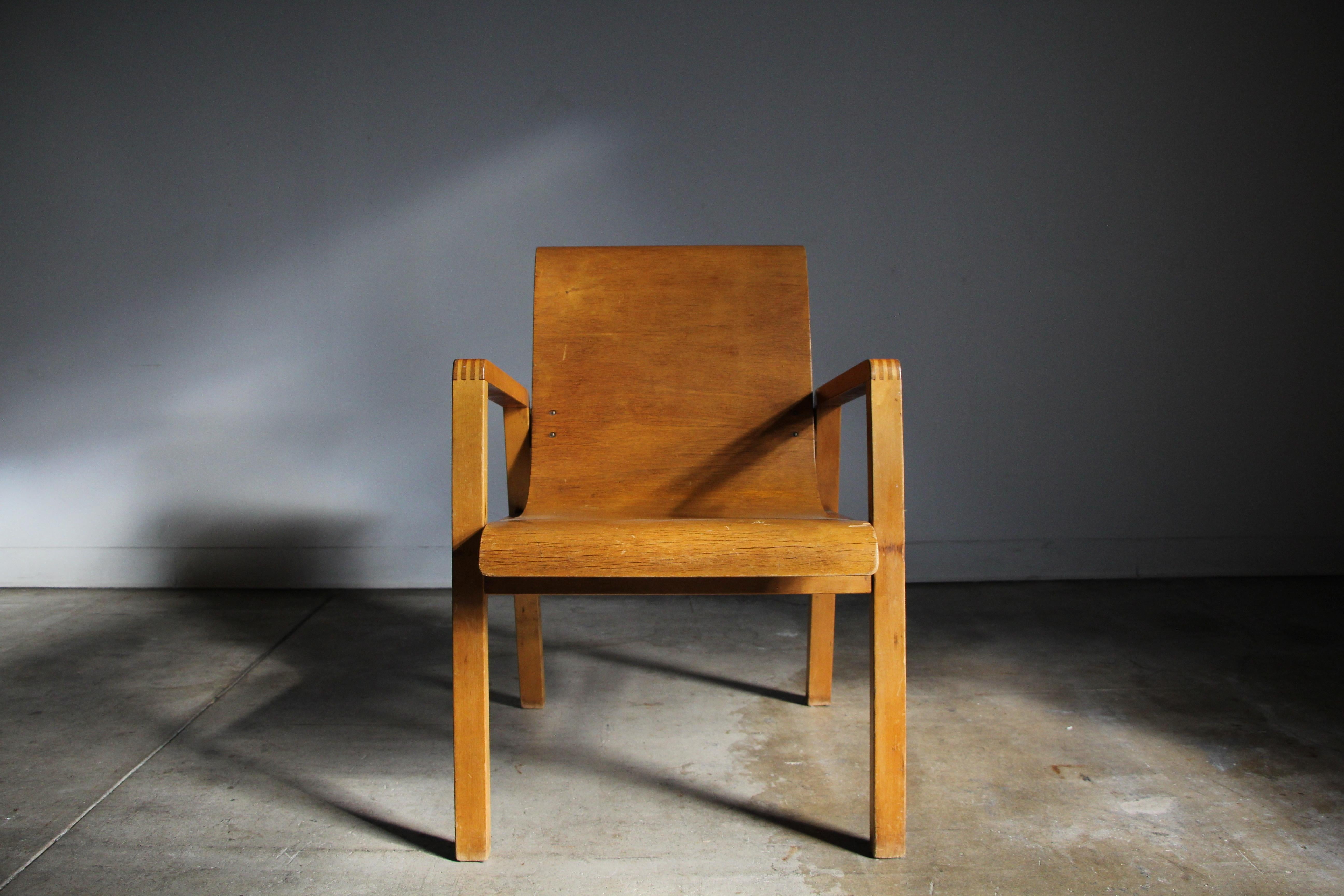 Finnish Alvar & Aino Aalto Birch “Hallway” Chair for Finsven, 1947