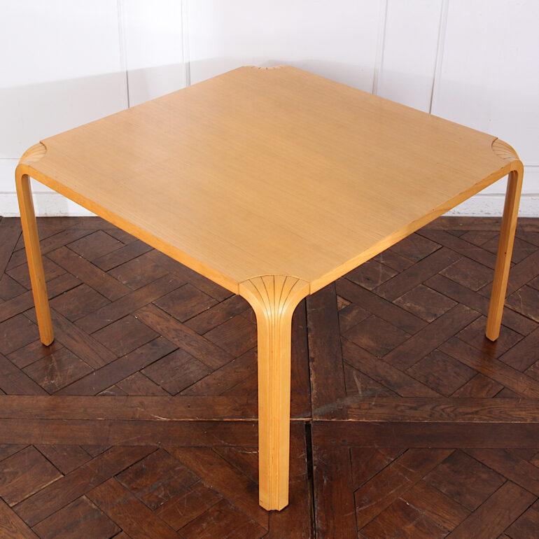 20th Century Alvar Alto ‘Fan Leg’ Side or Coffee Table