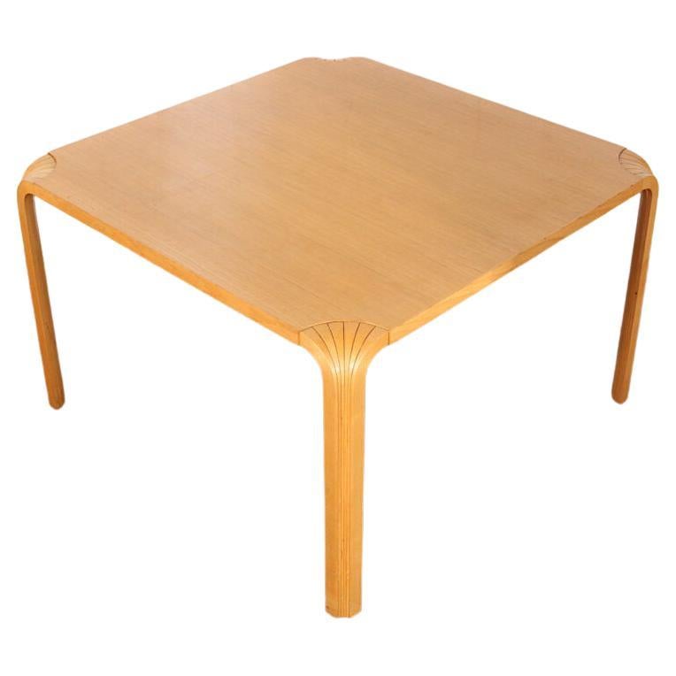 Alvar Alto ‘Fan Leg’ Side or Coffee Table